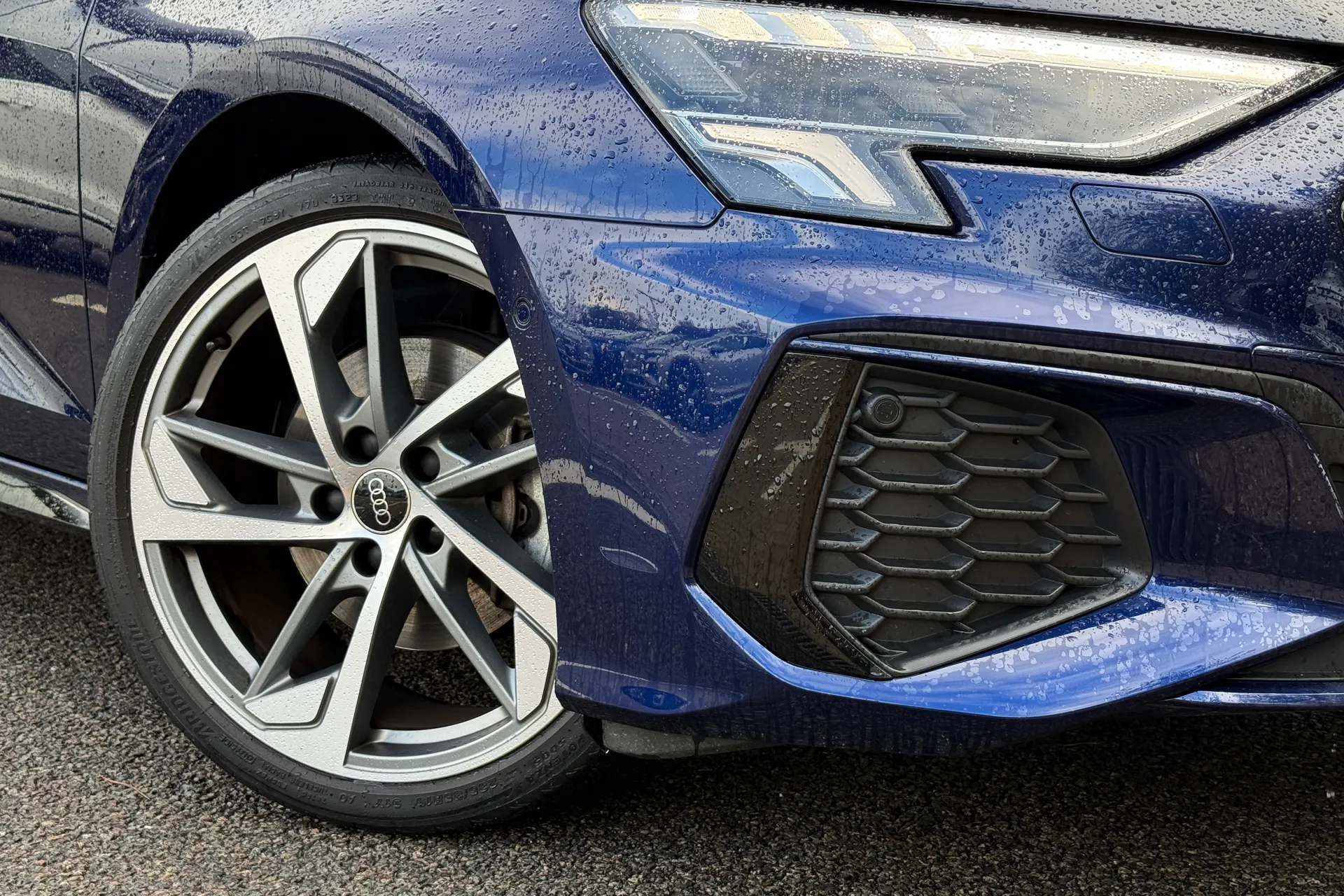 Audi A3 thumbnail image number 6