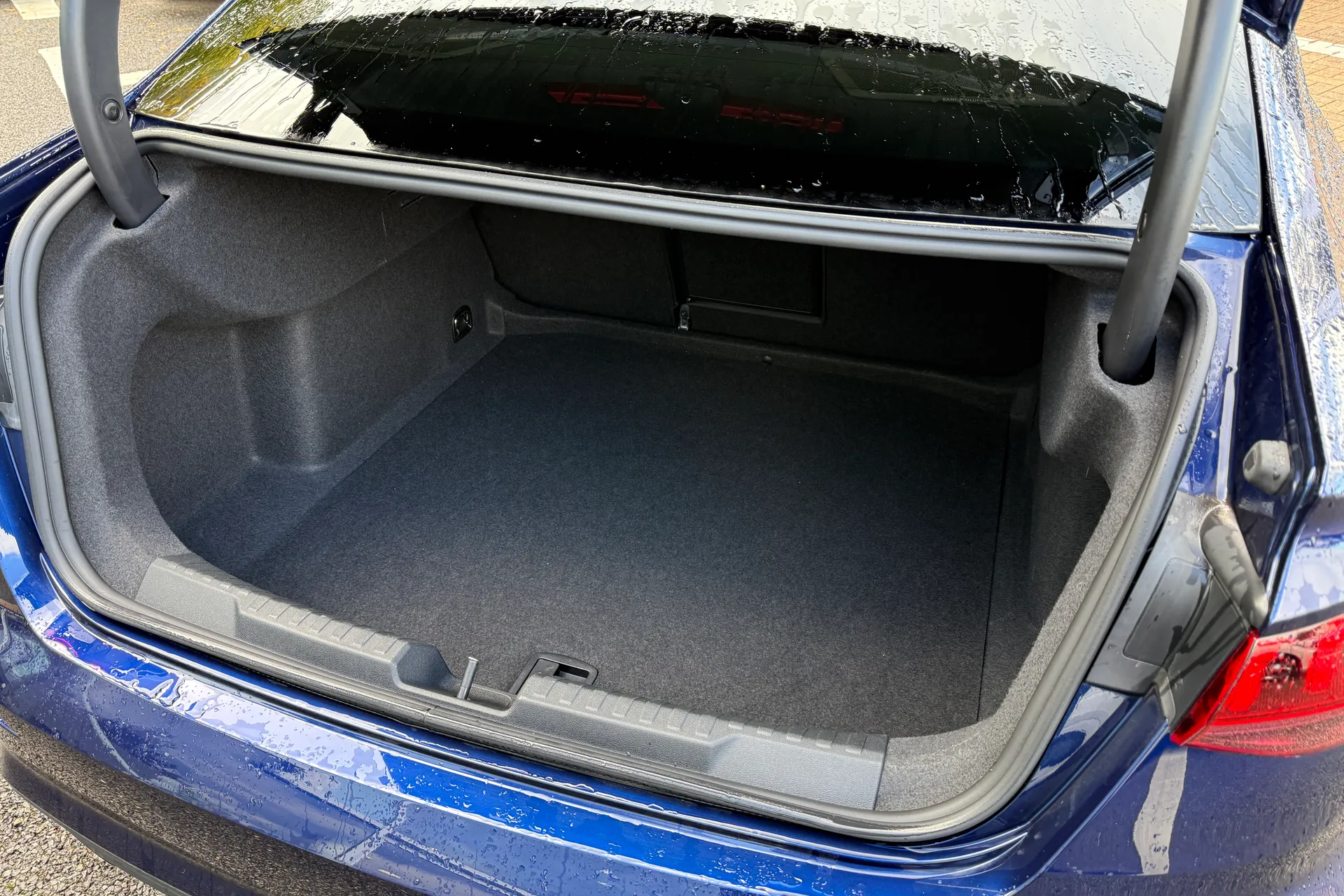 Audi A3 thumbnail image number 43