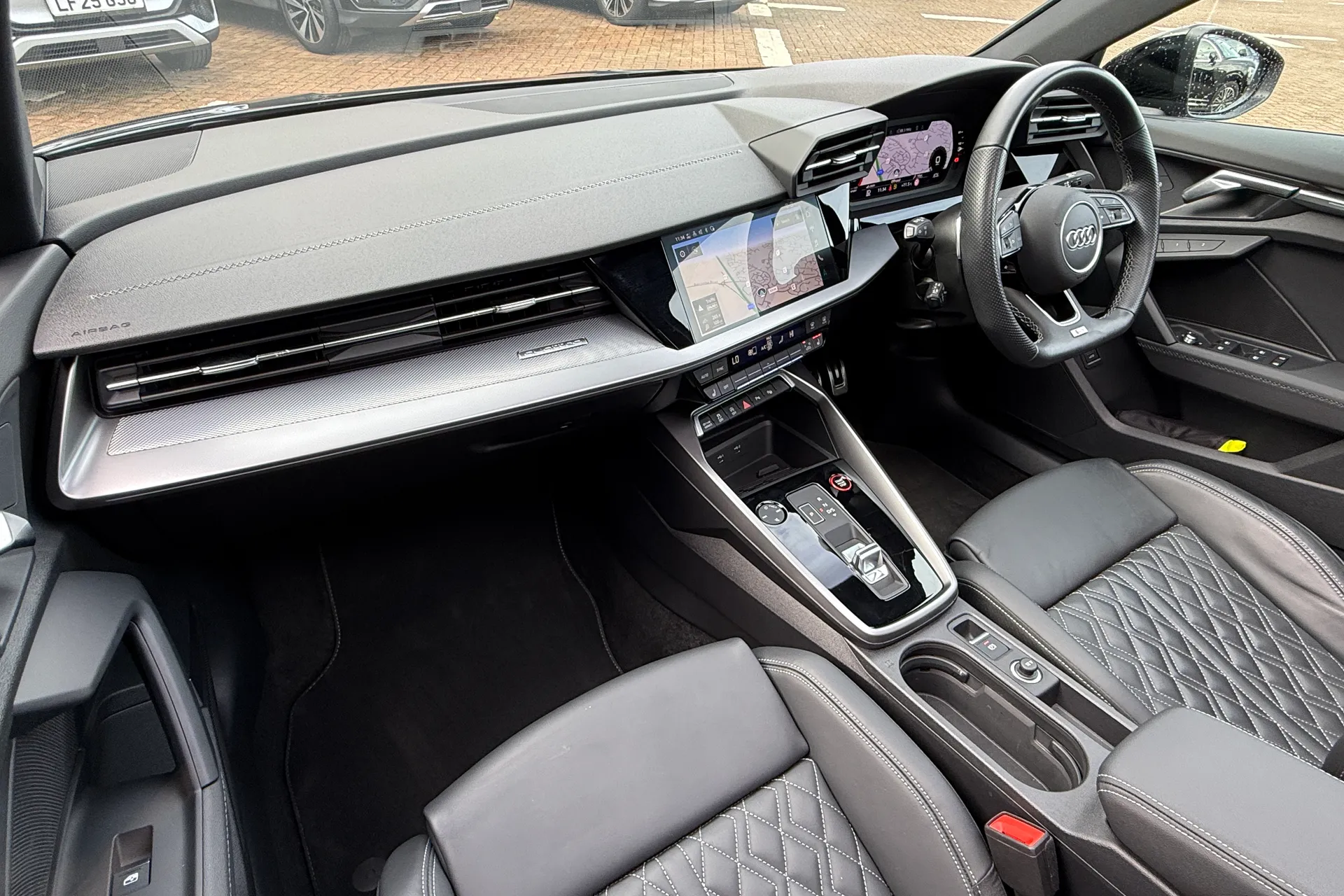 Audi A3 thumbnail image number 18