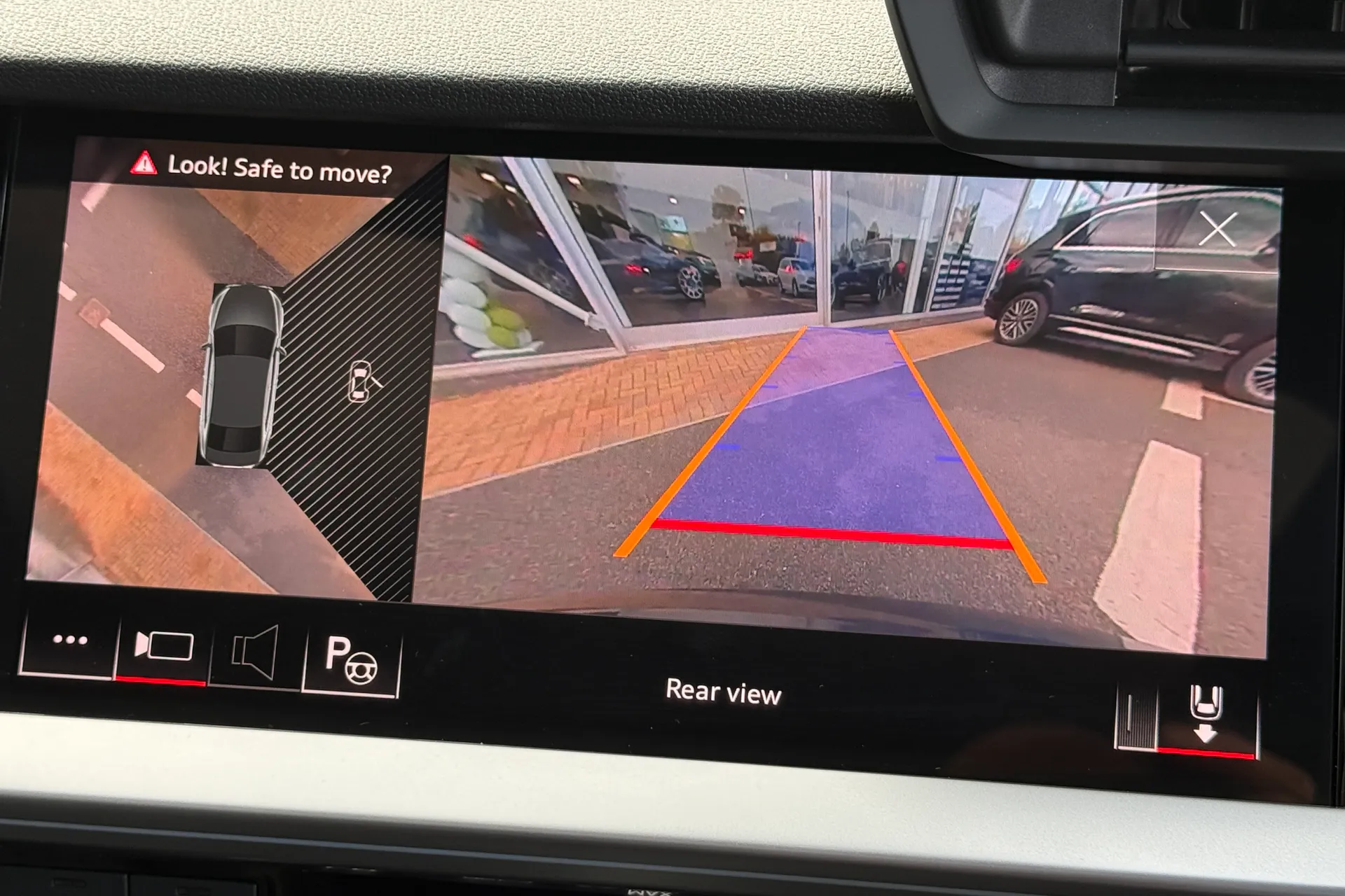 Audi A3 thumbnail image number 5