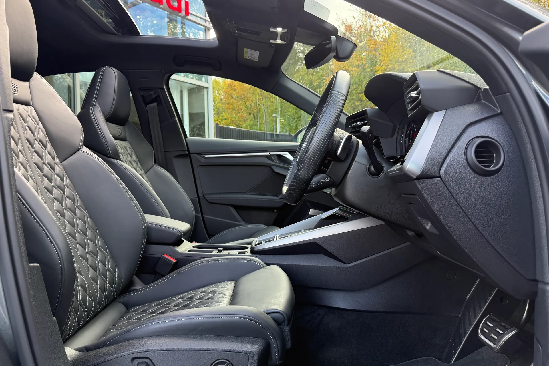 Audi A3 thumbnail image number 12