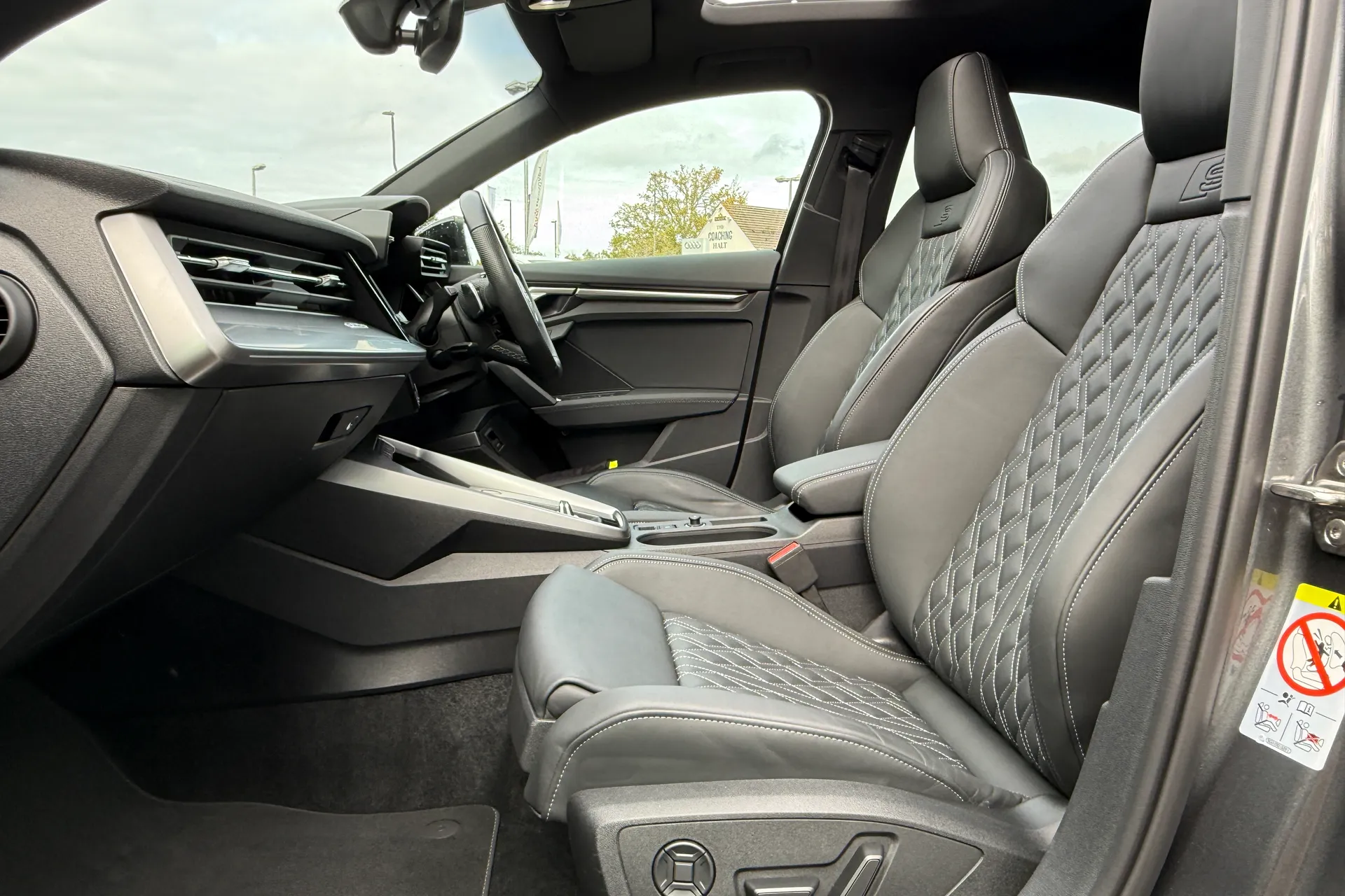 Audi A3 thumbnail image number 19