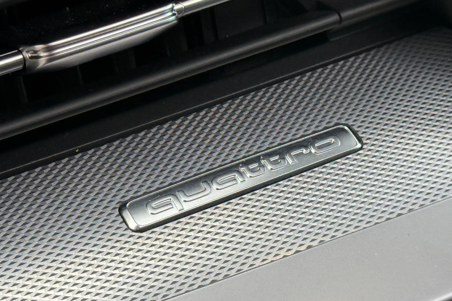 Audi A3 thumbnail image number 43