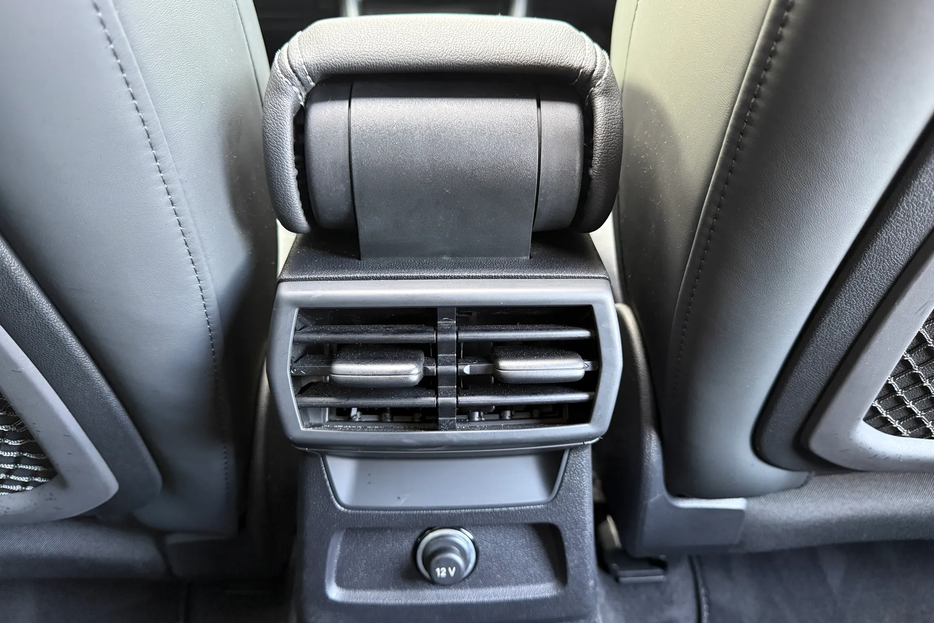 Audi A3 thumbnail image number 29