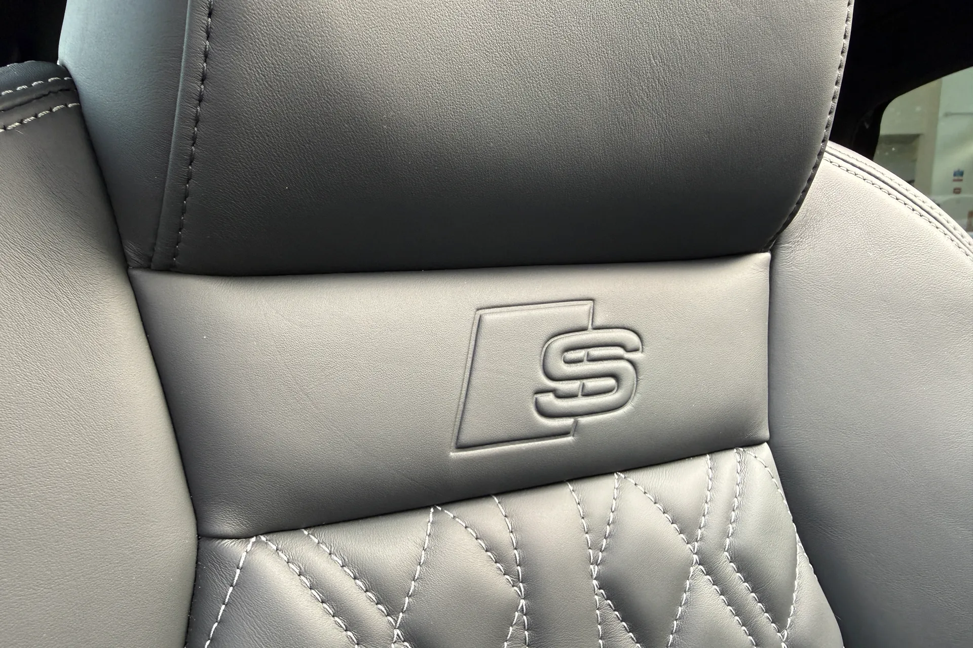 Audi A3 thumbnail image number 42