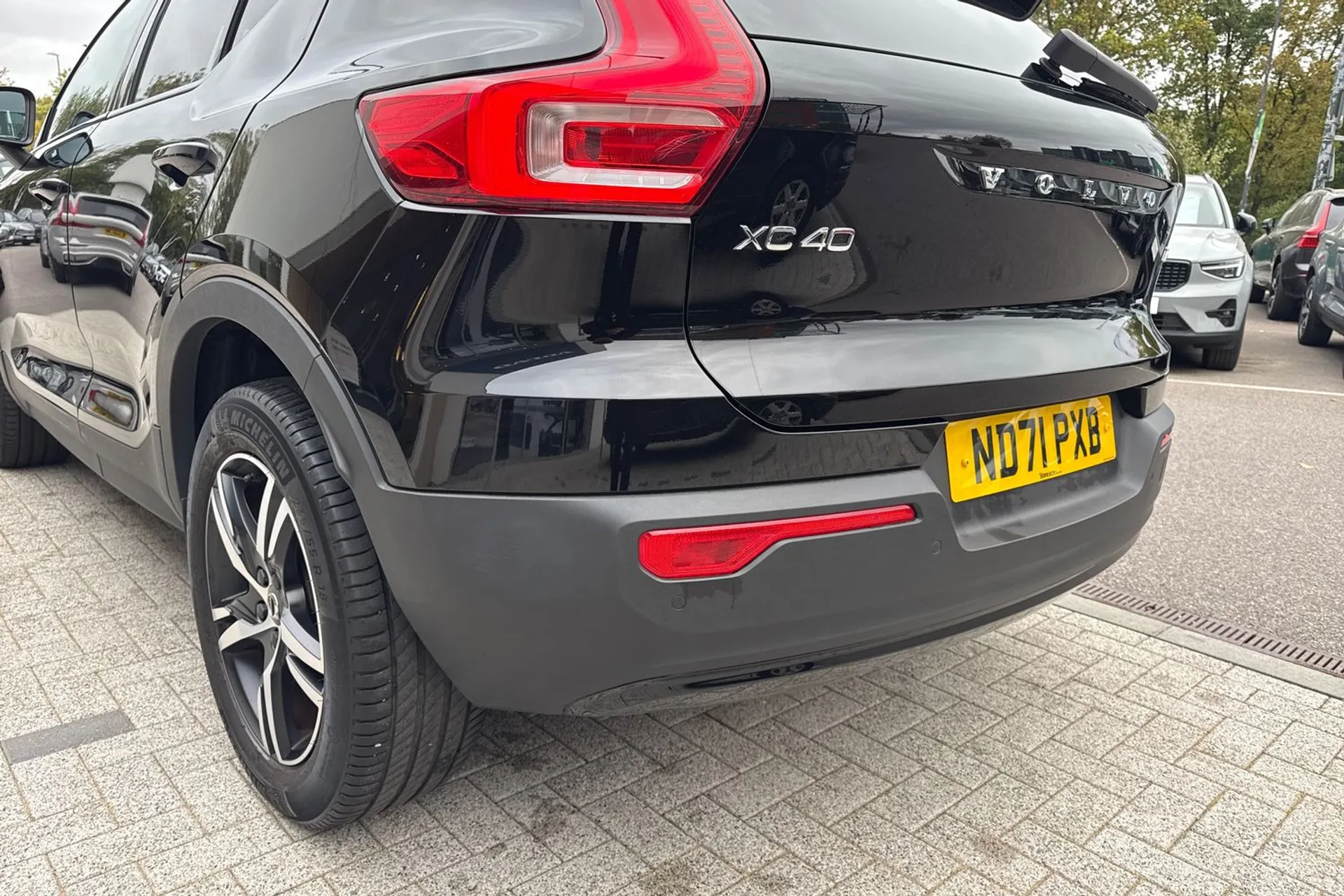 Volvo XC40 thumbnail image number 17