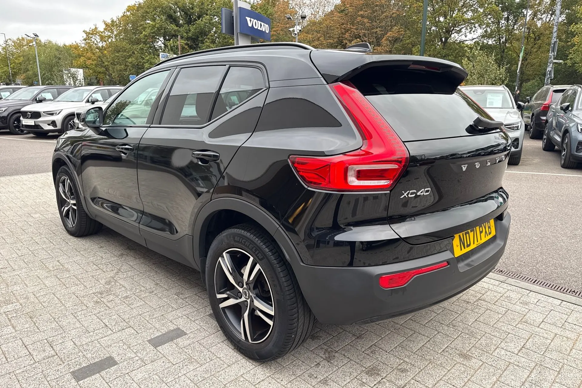 Volvo XC40 thumbnail image number 9