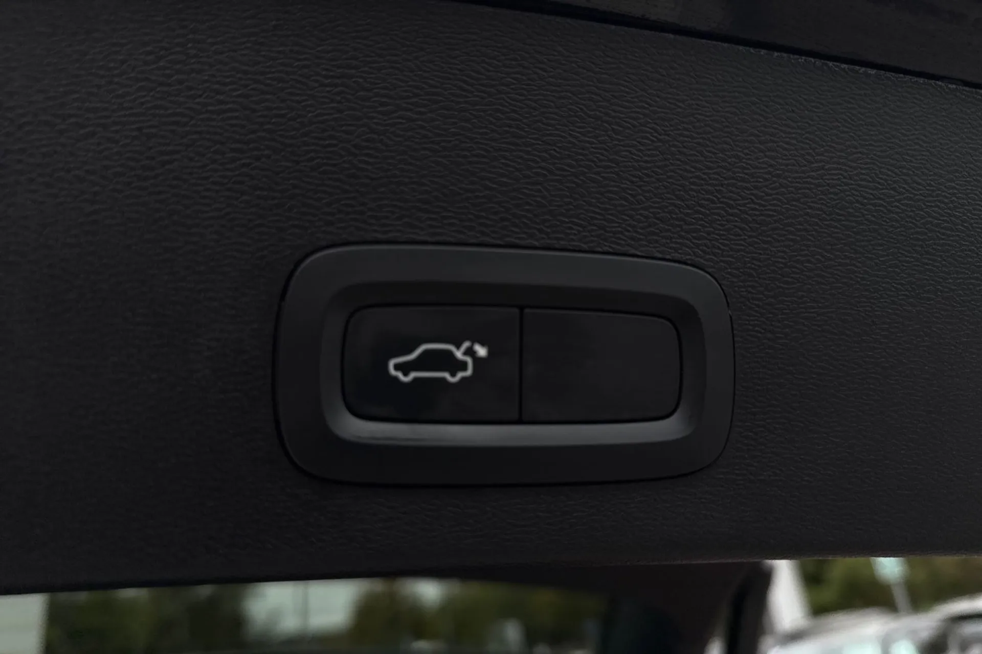 Volvo XC40 thumbnail image number 20