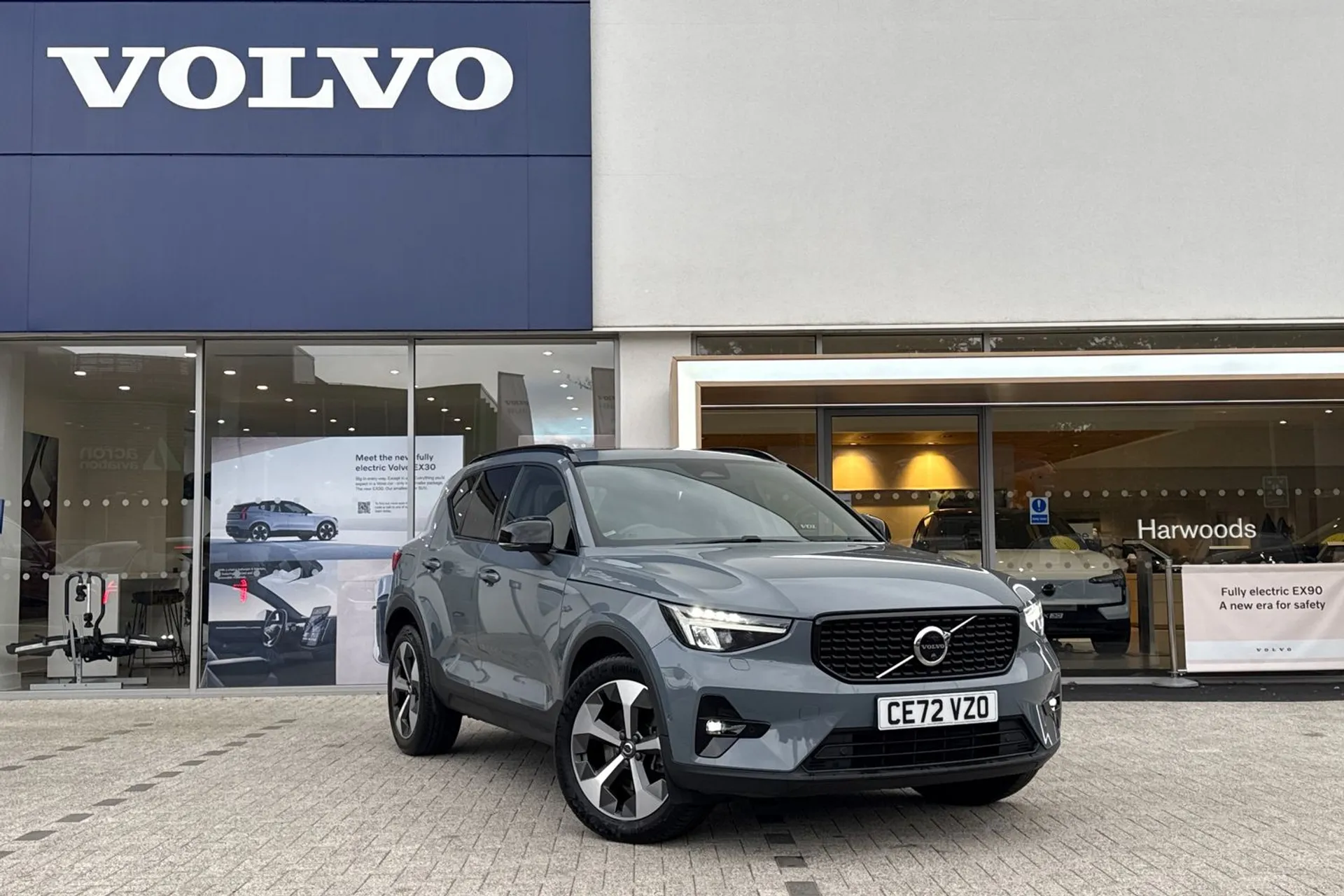 Volvo XC40 focused image