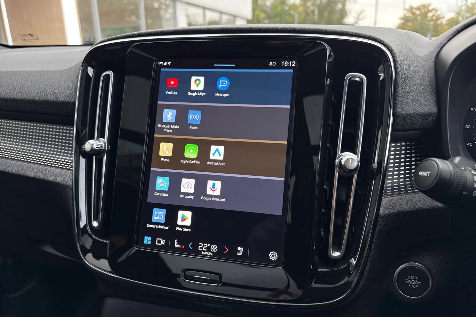 Volvo XC40 thumbnail image number 41