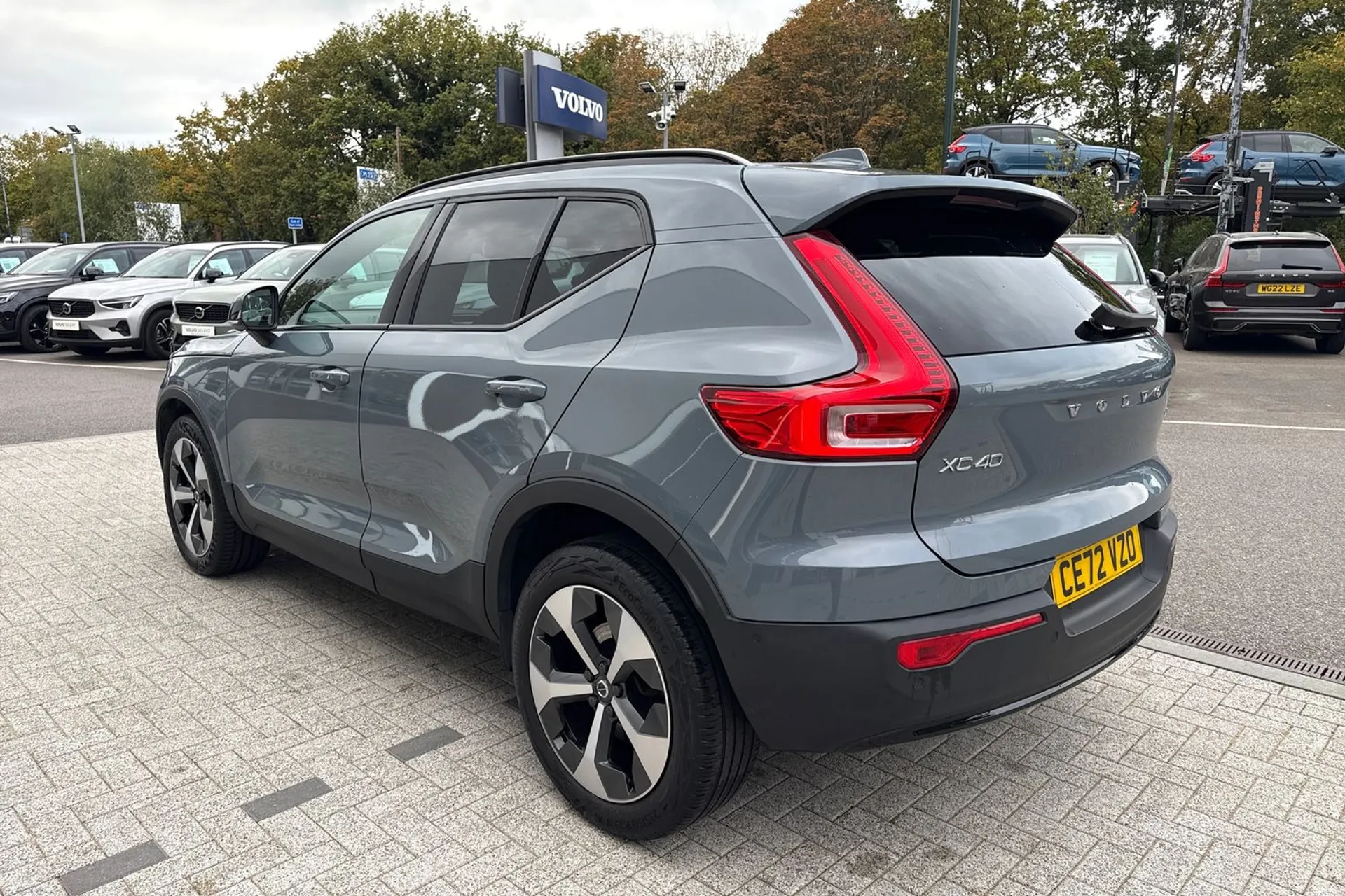Volvo XC40 thumbnail image number 9