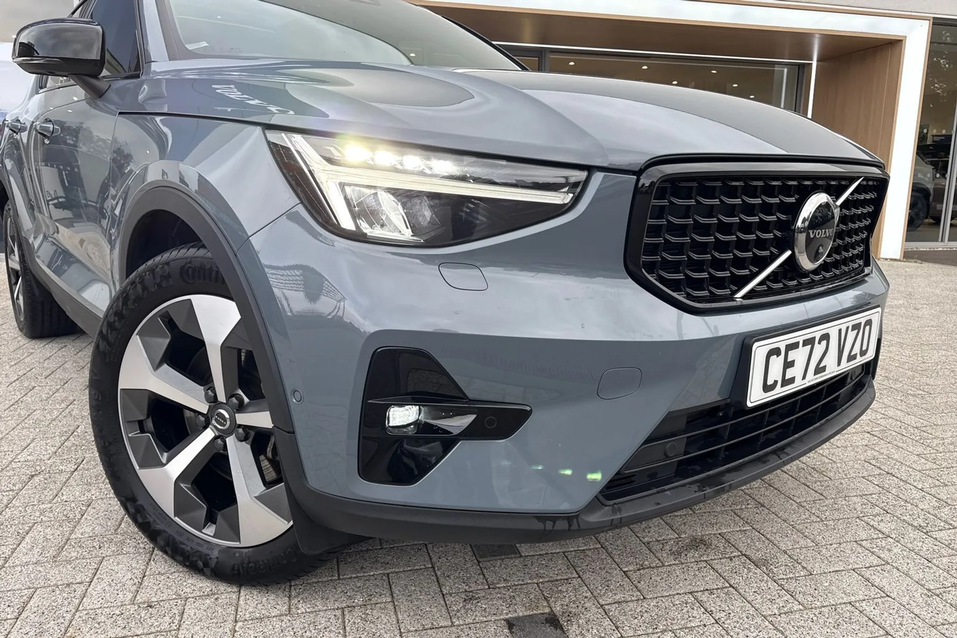 Volvo XC40 thumbnail image number 6