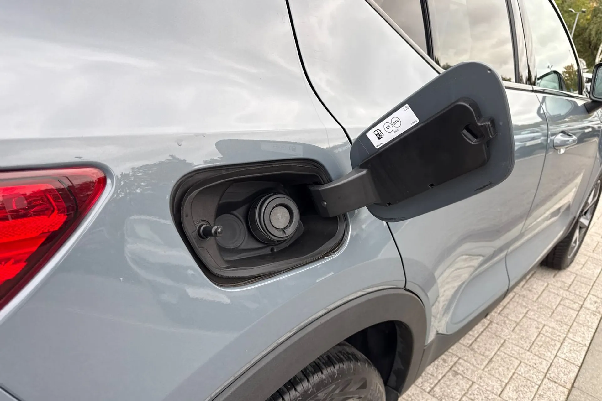 Volvo XC40 thumbnail image number 18