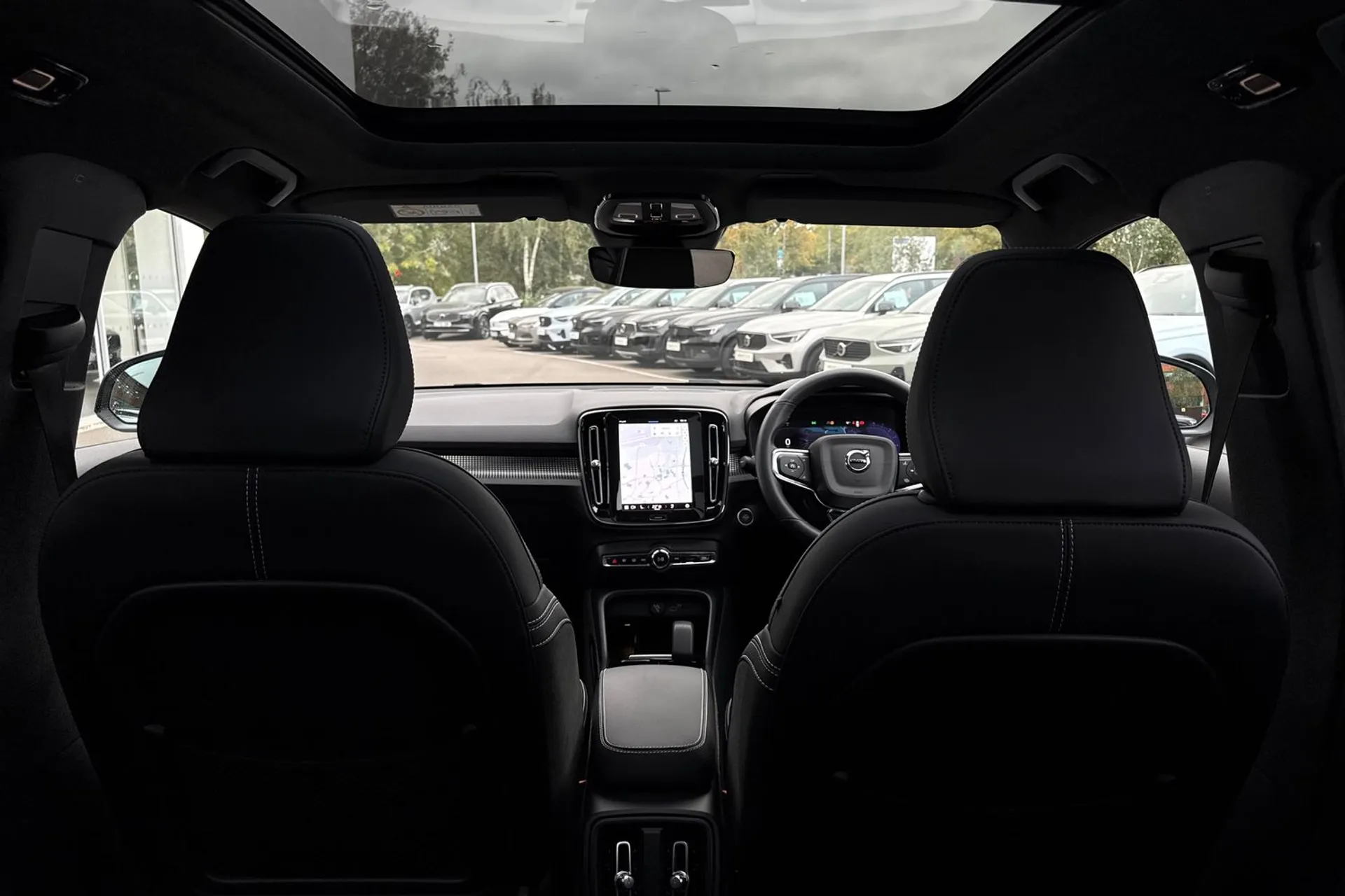 Volvo XC40 thumbnail image number 21