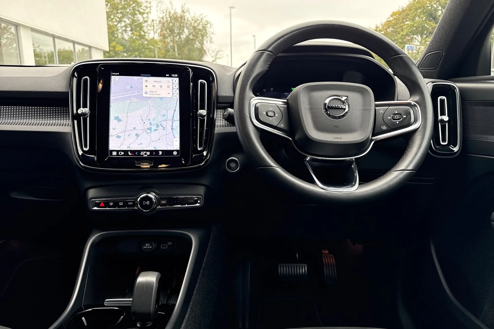 Volvo XC40 thumbnail image number 33