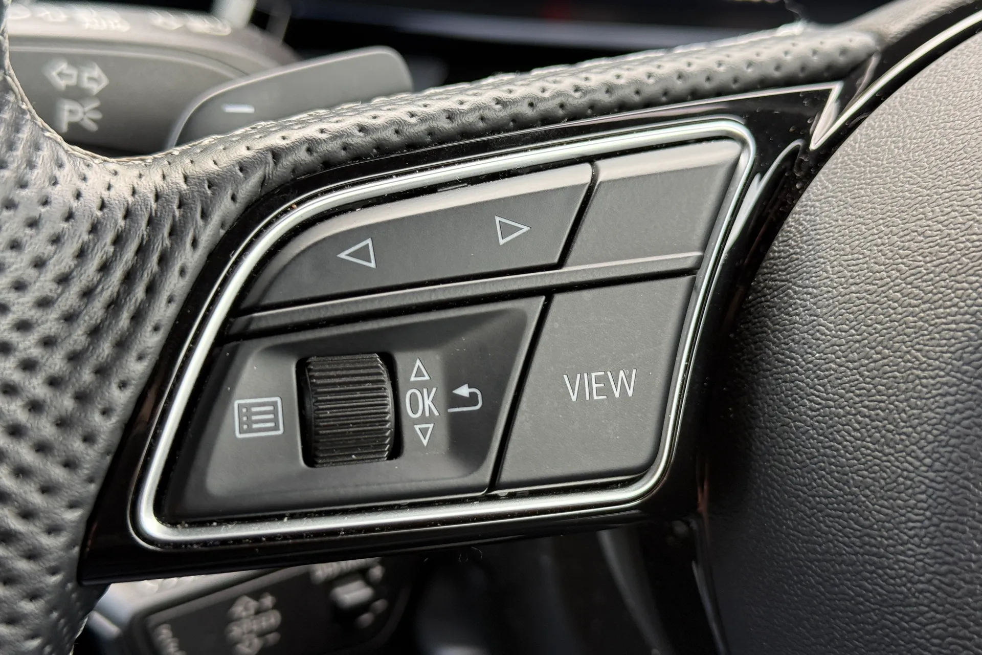 Audi A3 thumbnail image number 15