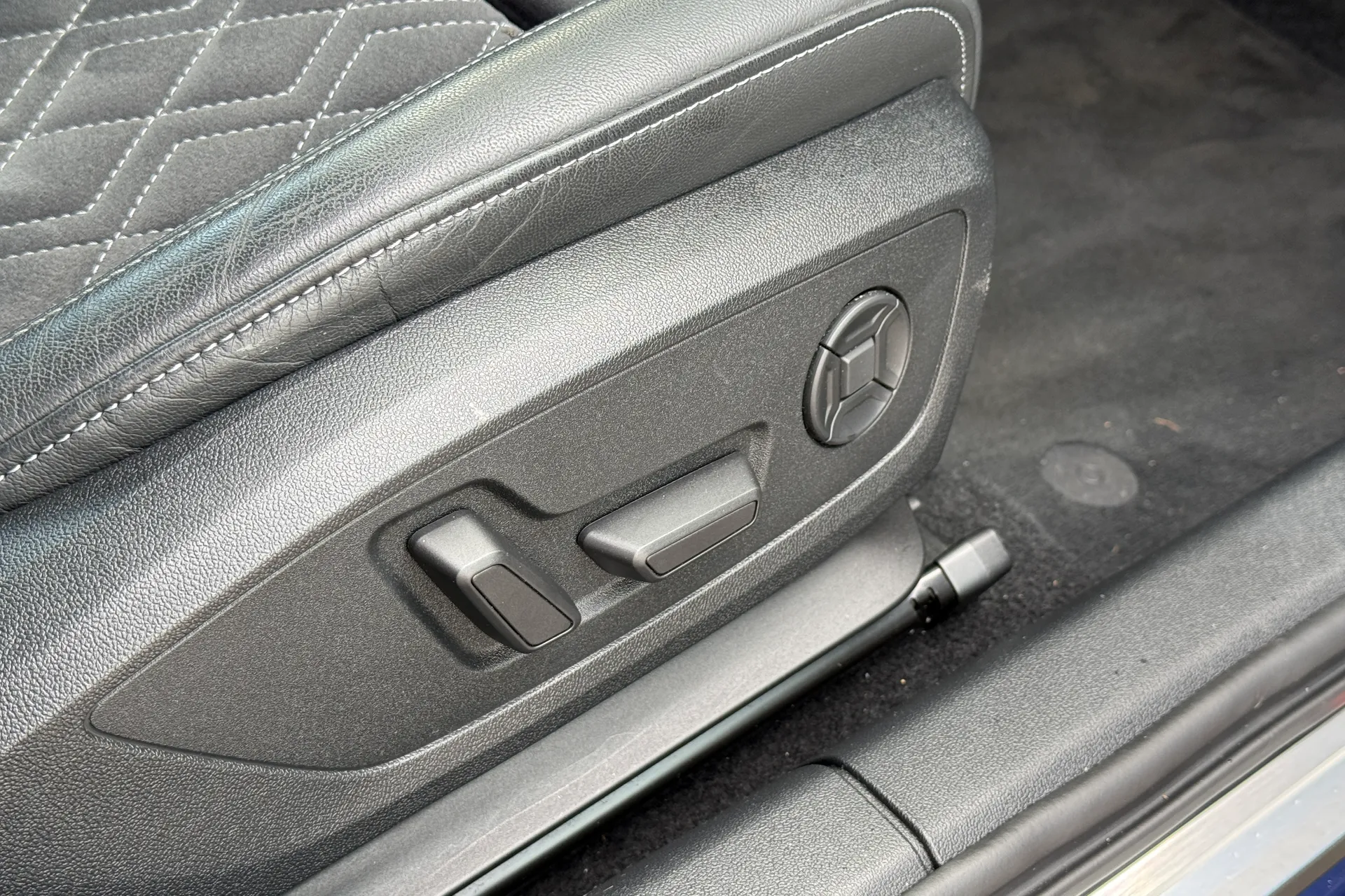 Audi A3 thumbnail image number 25