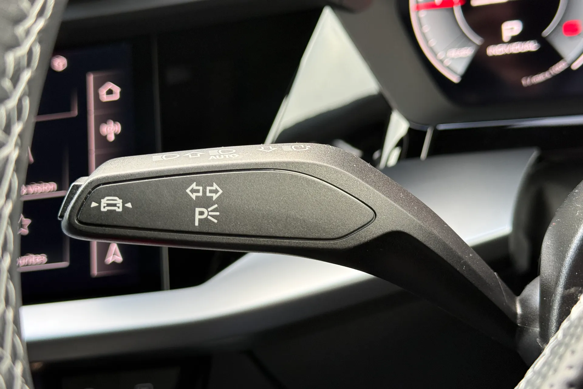 Audi A3 thumbnail image number 12