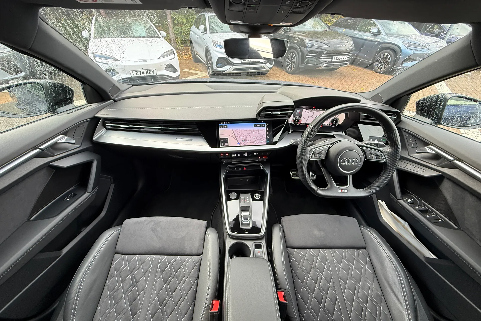 Audi A3 thumbnail image number 3