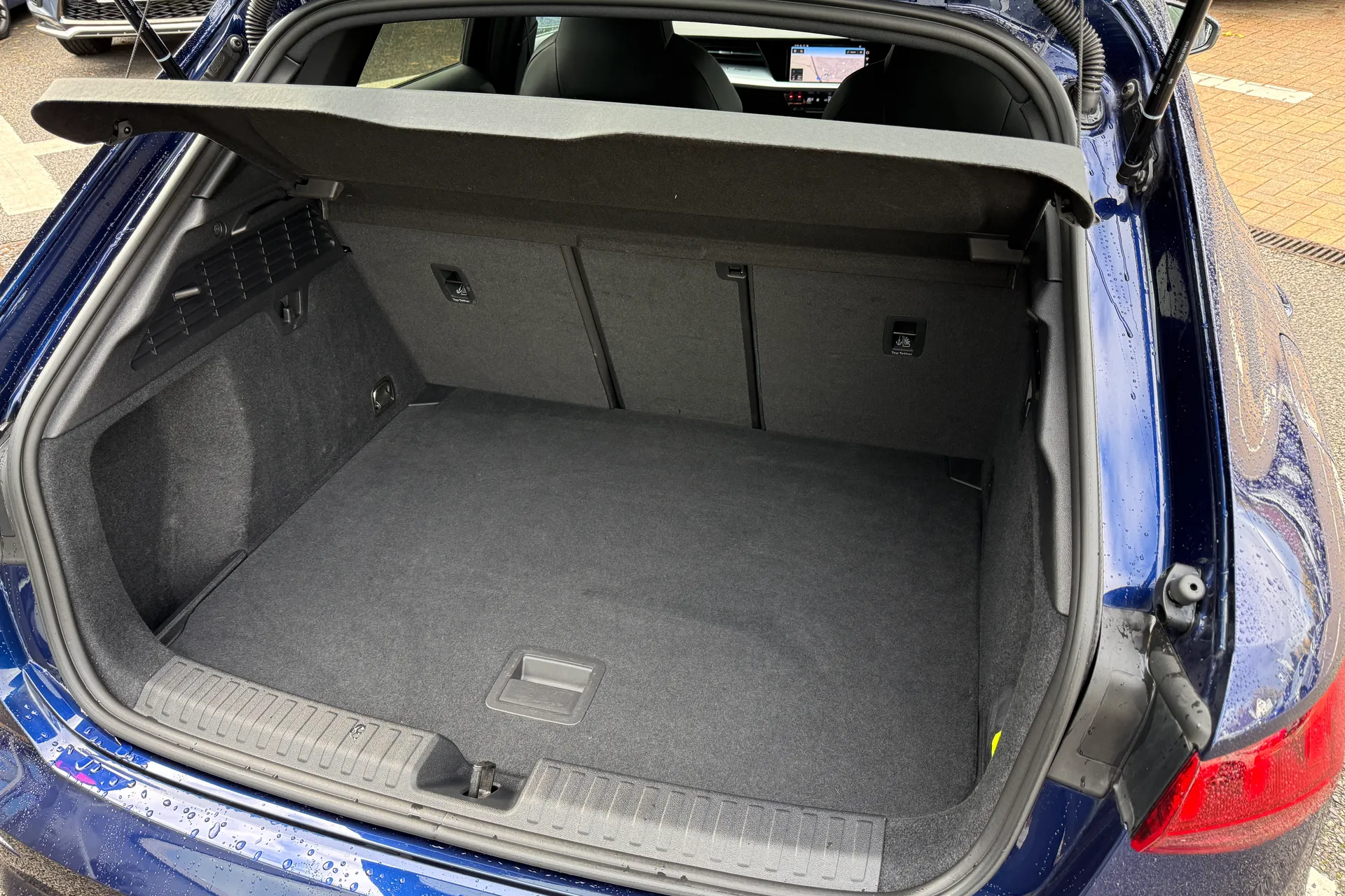 Audi A3 thumbnail image number 40