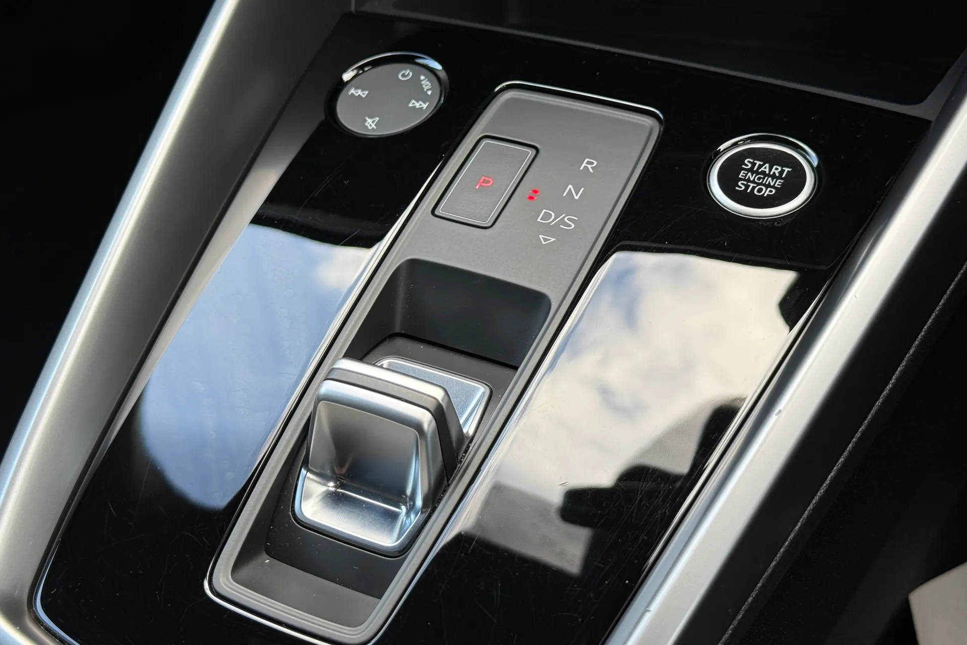 Audi A3 thumbnail image number 11