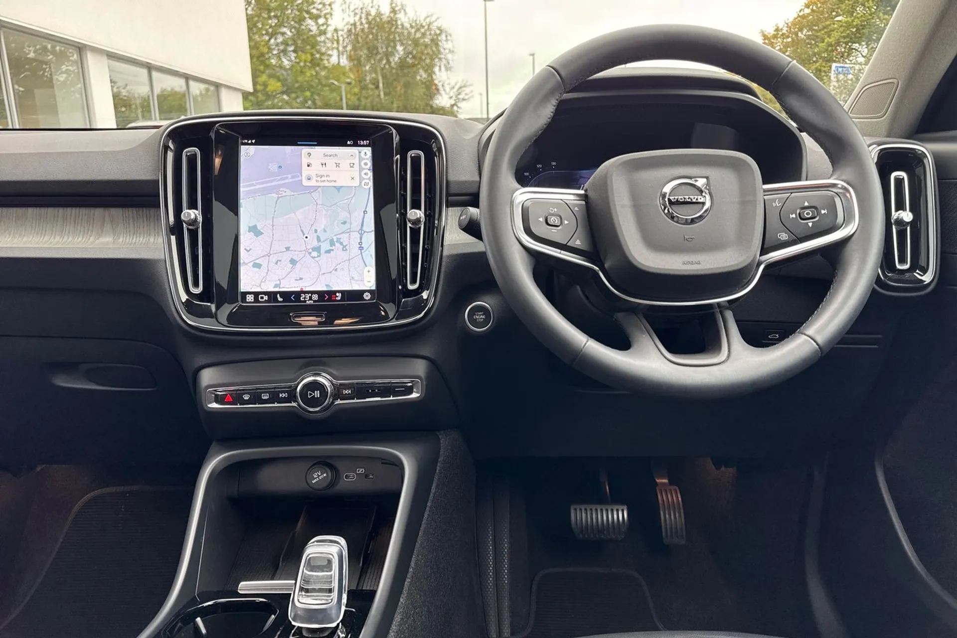 Volvo XC40 thumbnail image number 33