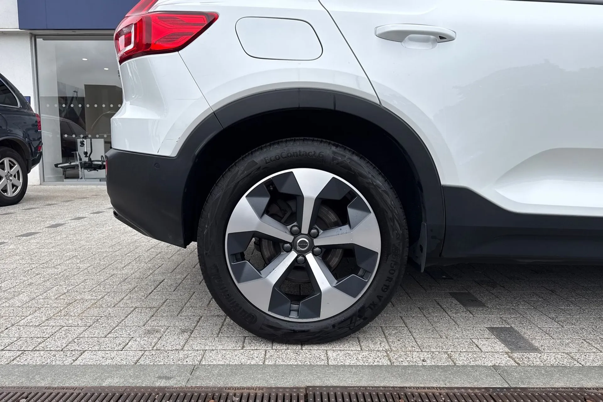 Volvo XC40 thumbnail image number 13