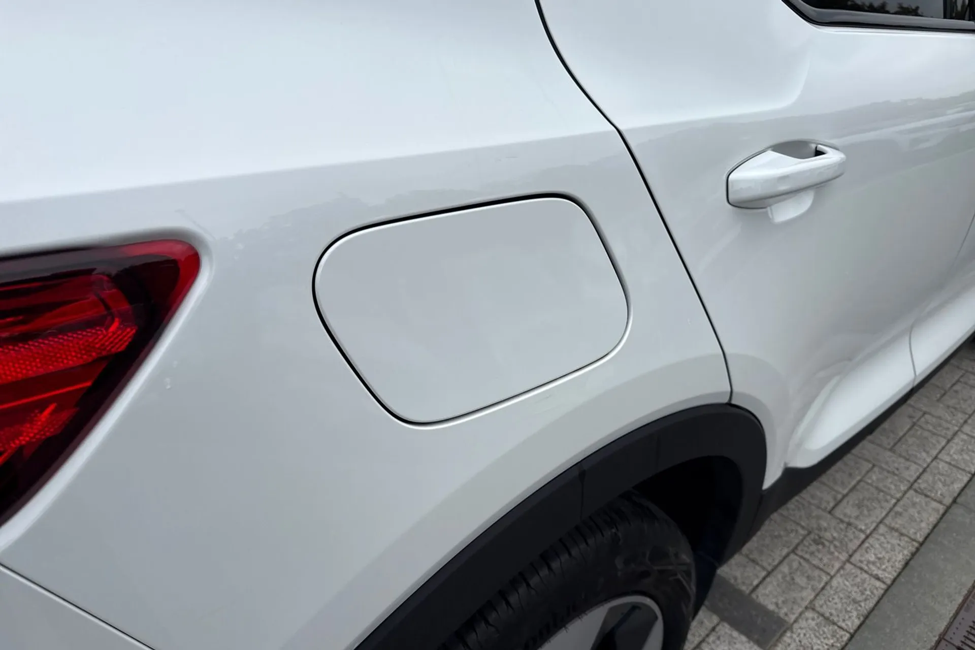 Volvo XC40 thumbnail image number 18