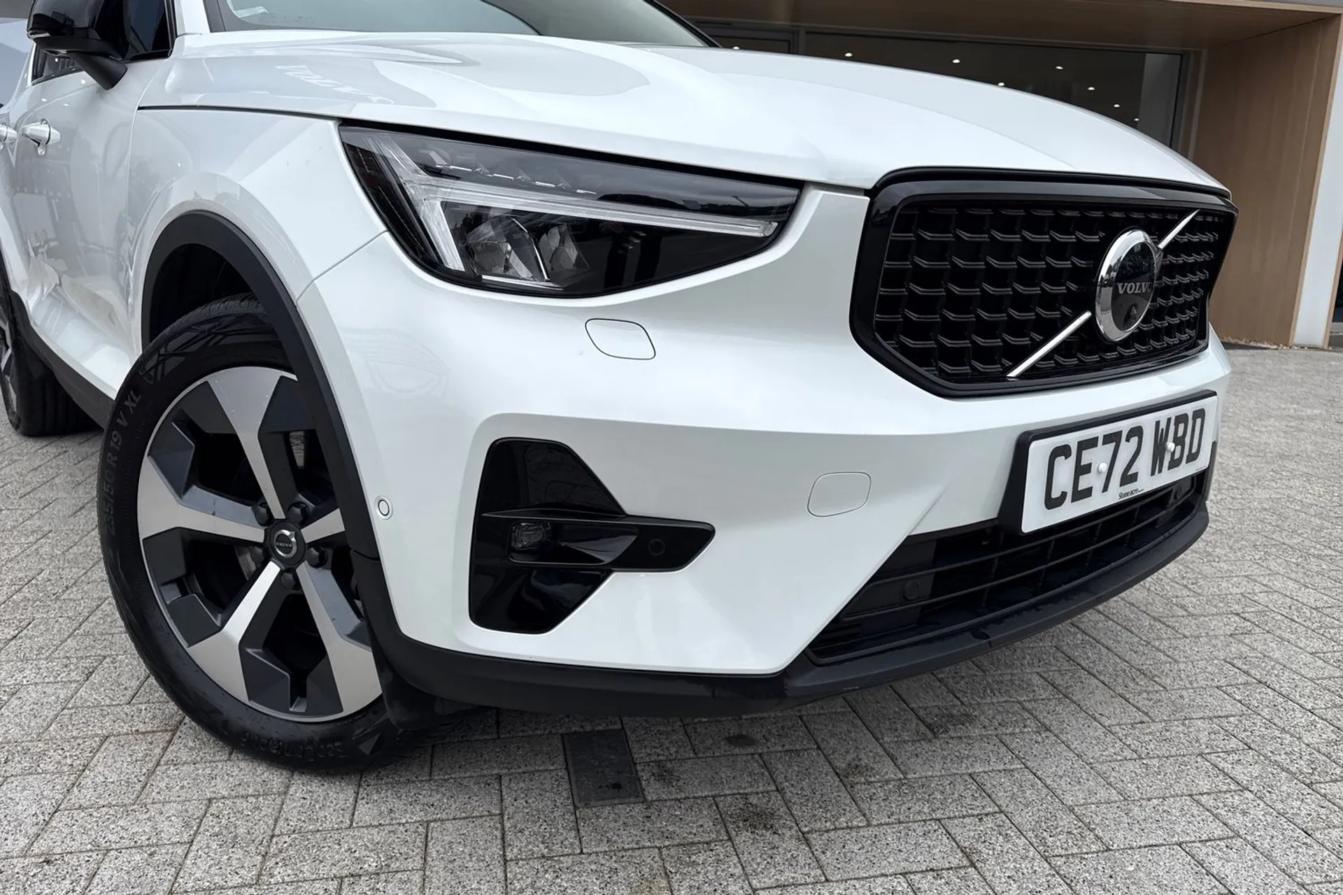 Volvo XC40 thumbnail image number 6