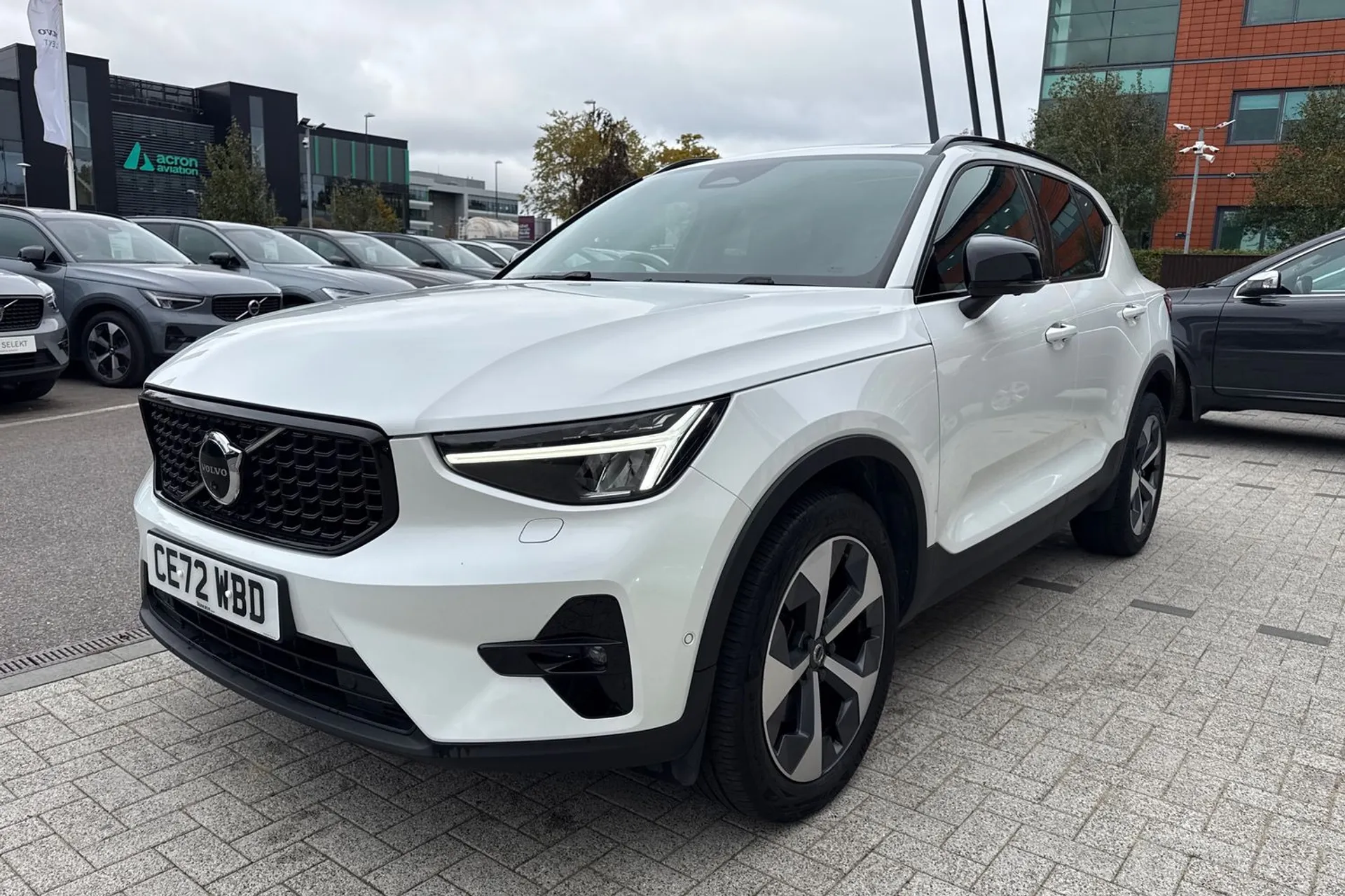 Volvo XC40 thumbnail image number 11
