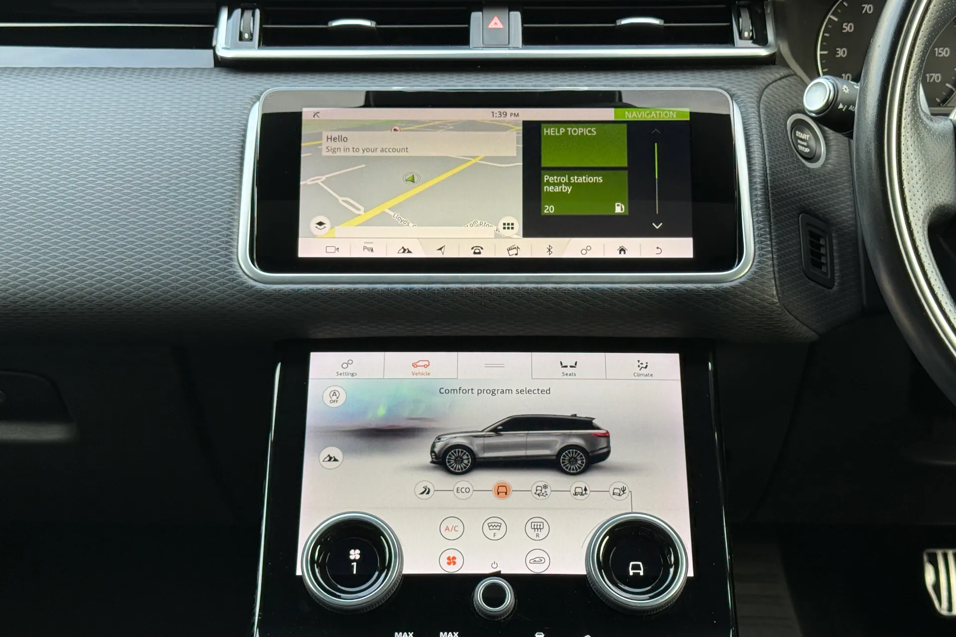 LAND ROVER RANGE ROVER VELAR thumbnail image number 23