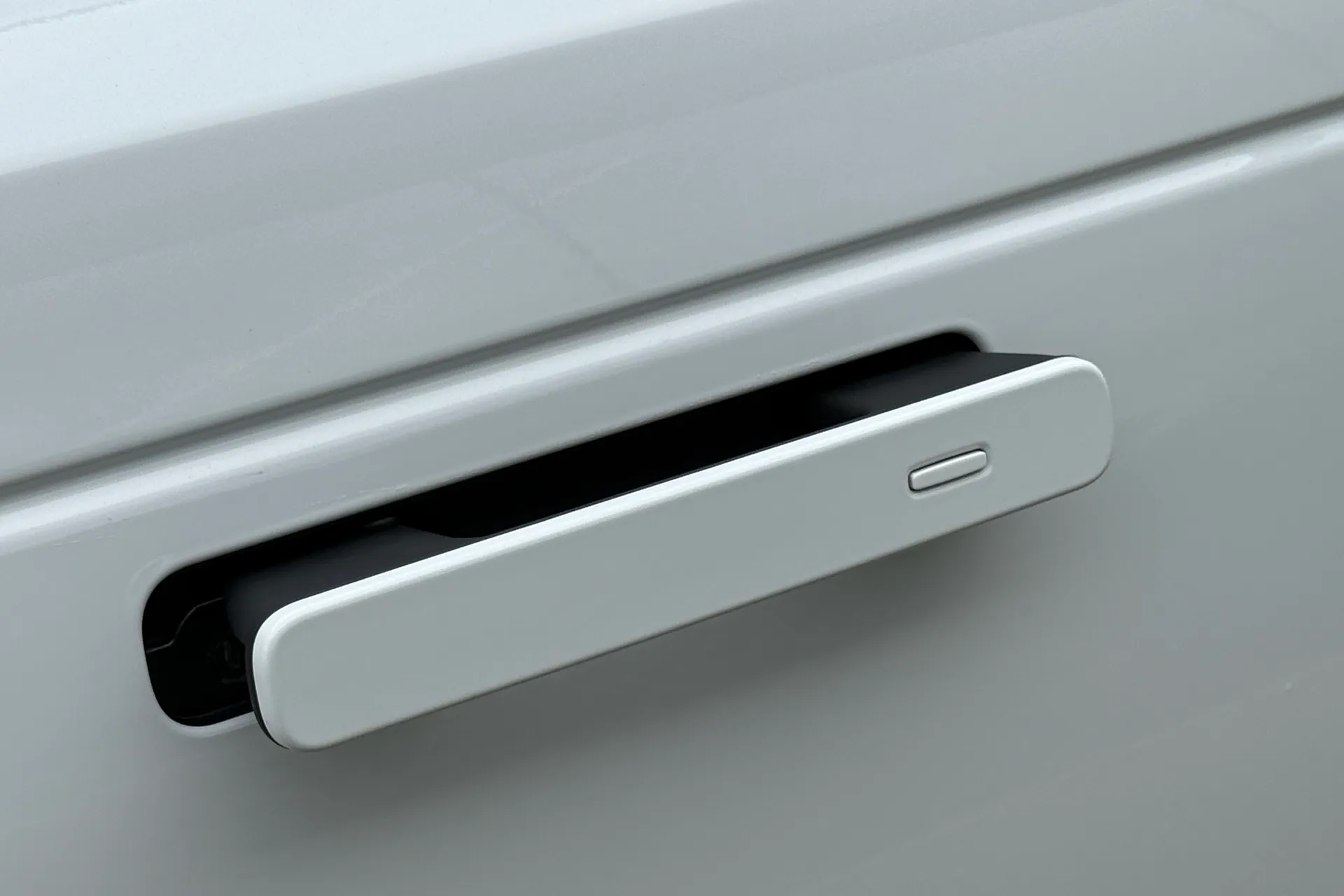 LAND ROVER RANGE ROVER VELAR thumbnail image number 14