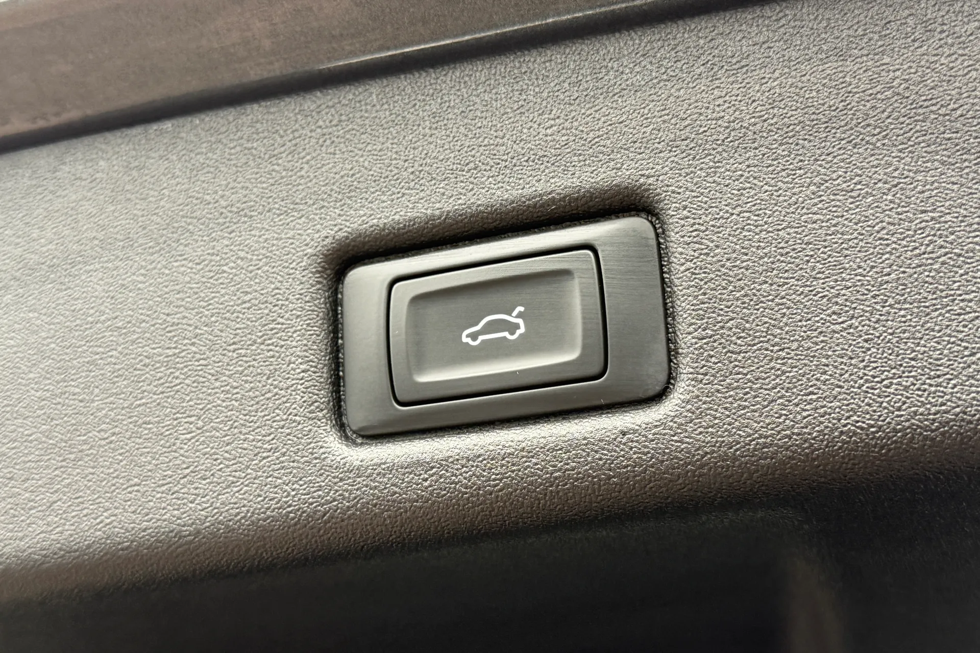 Audi Q5 thumbnail image number 40
