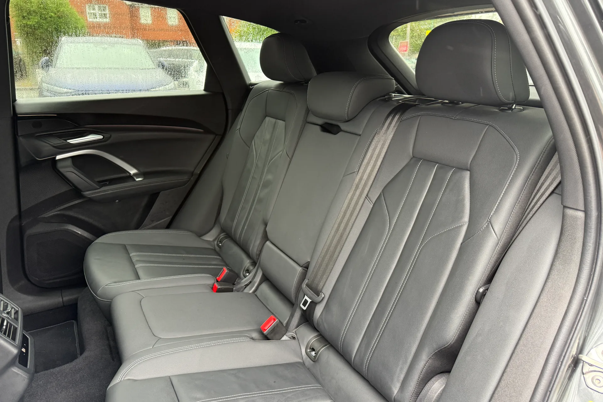 Audi Q5 thumbnail image number 45