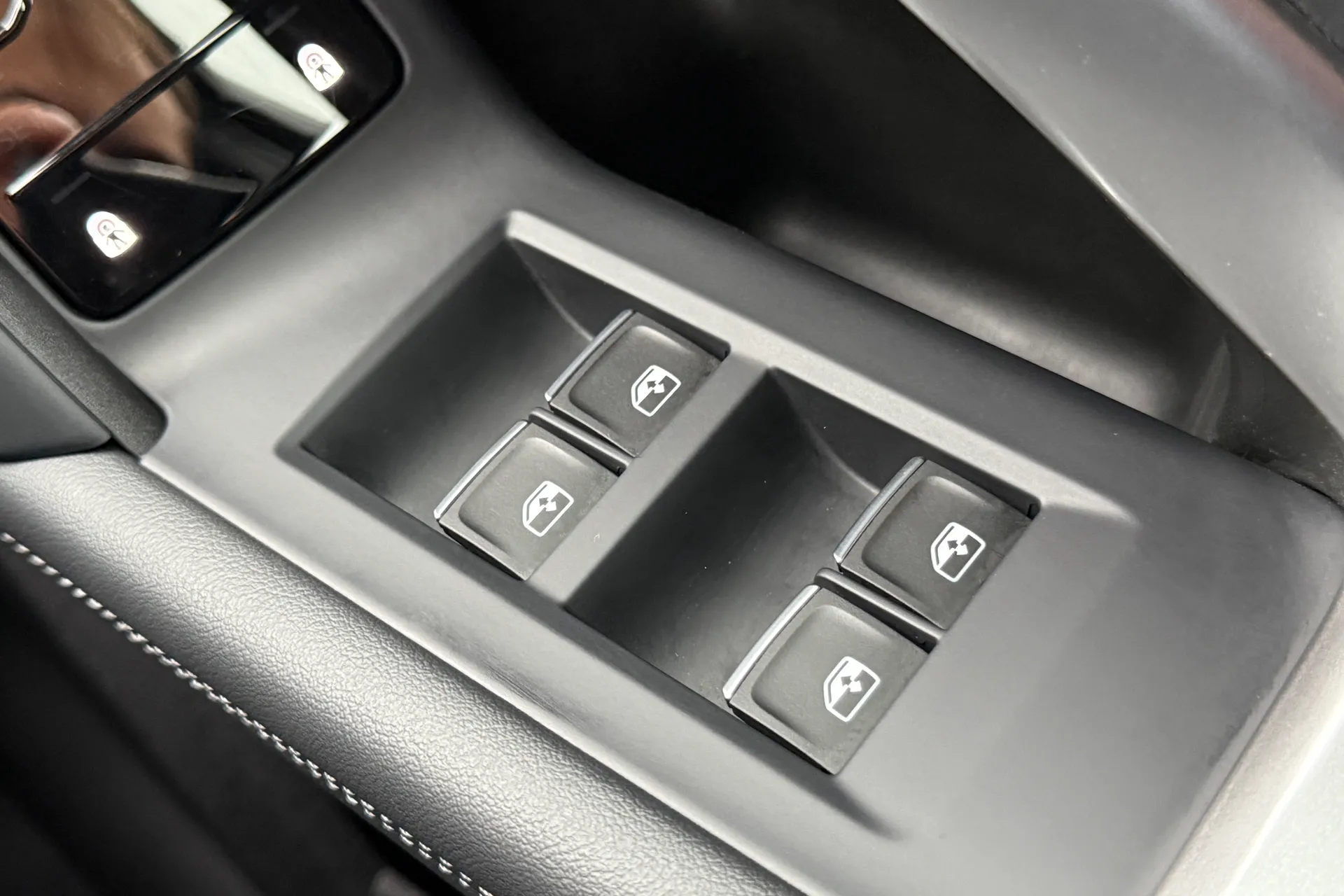 Audi Q5 thumbnail image number 22
