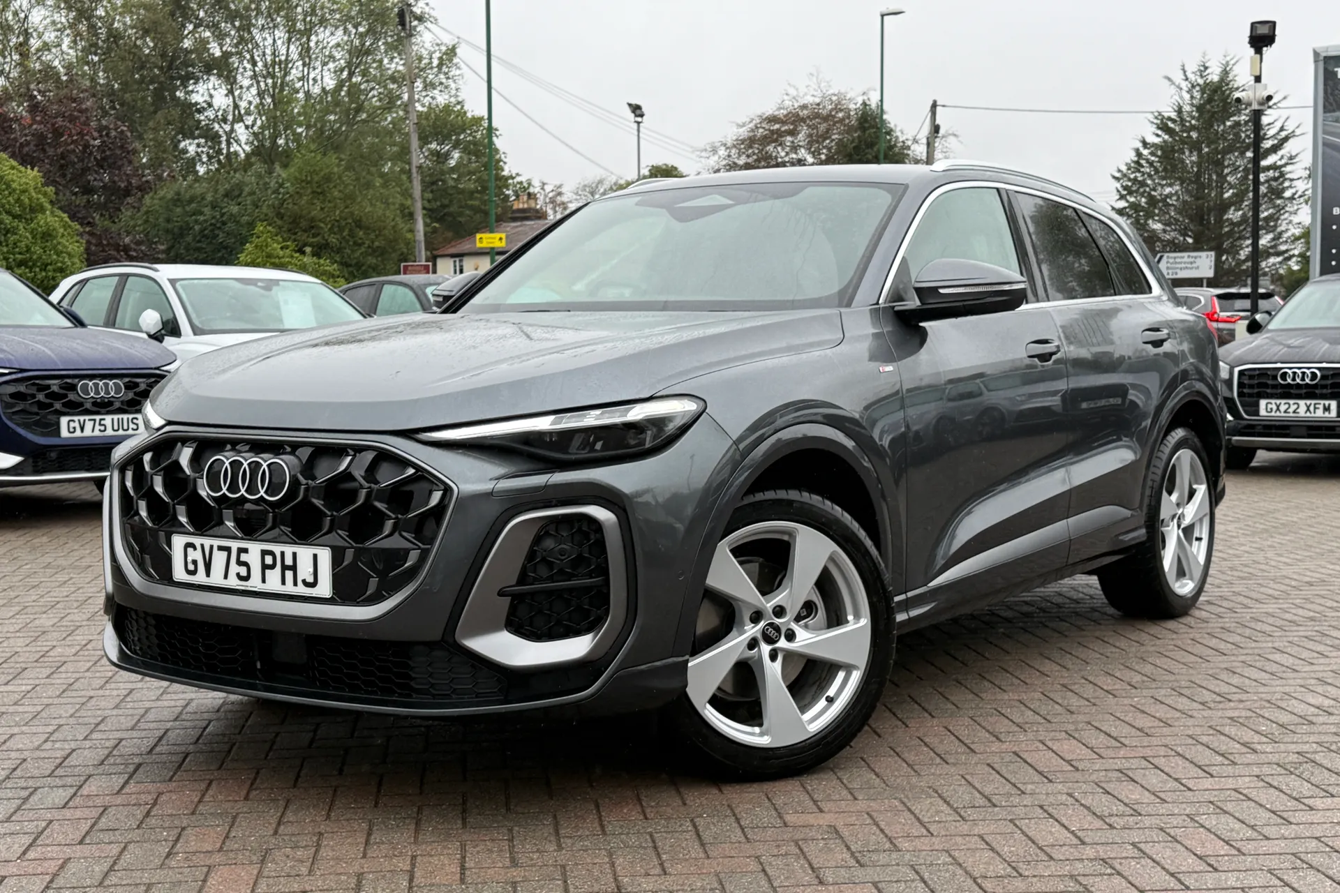 Audi Q5 thumbnail image number 29