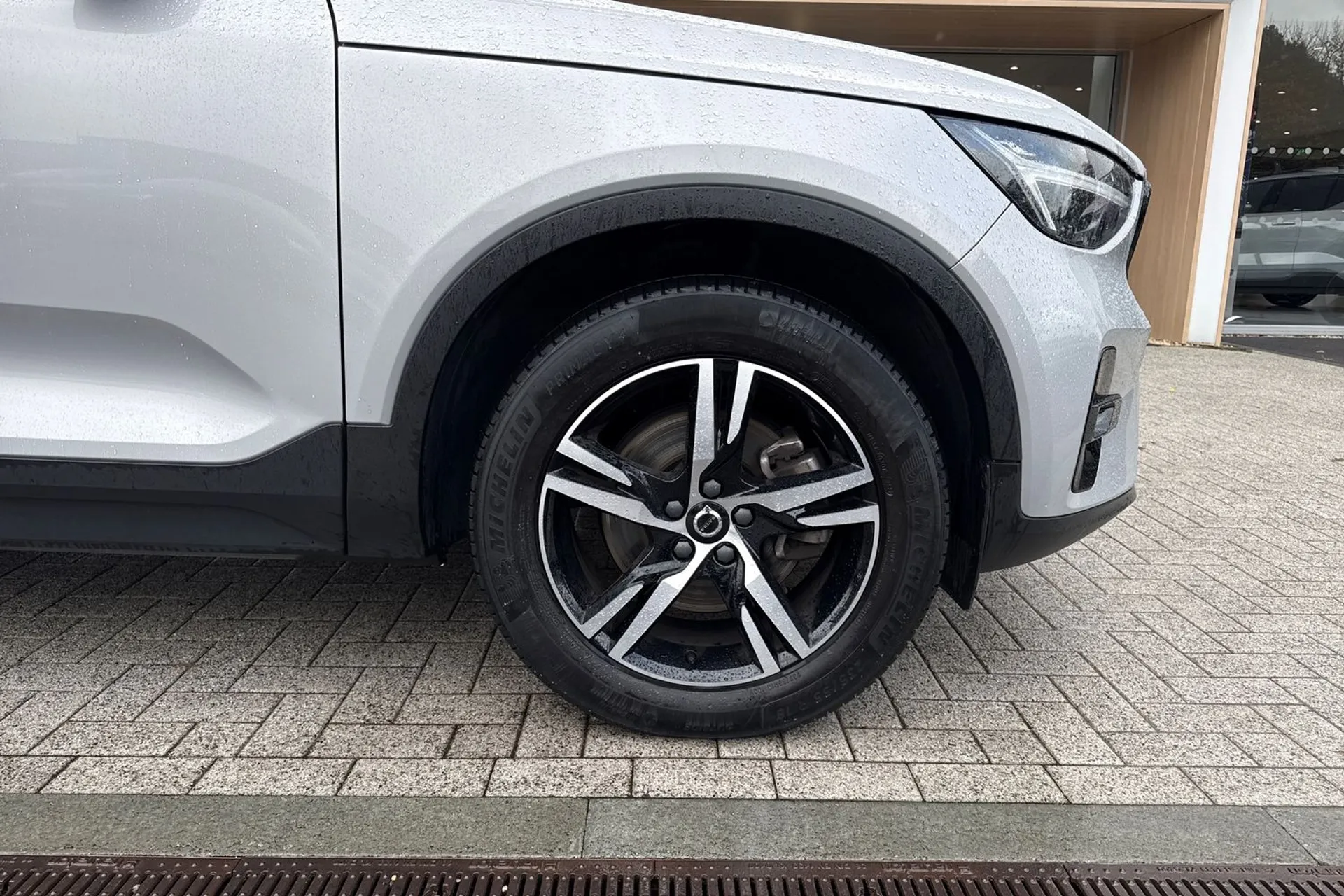 Volvo XC40 thumbnail image number 13