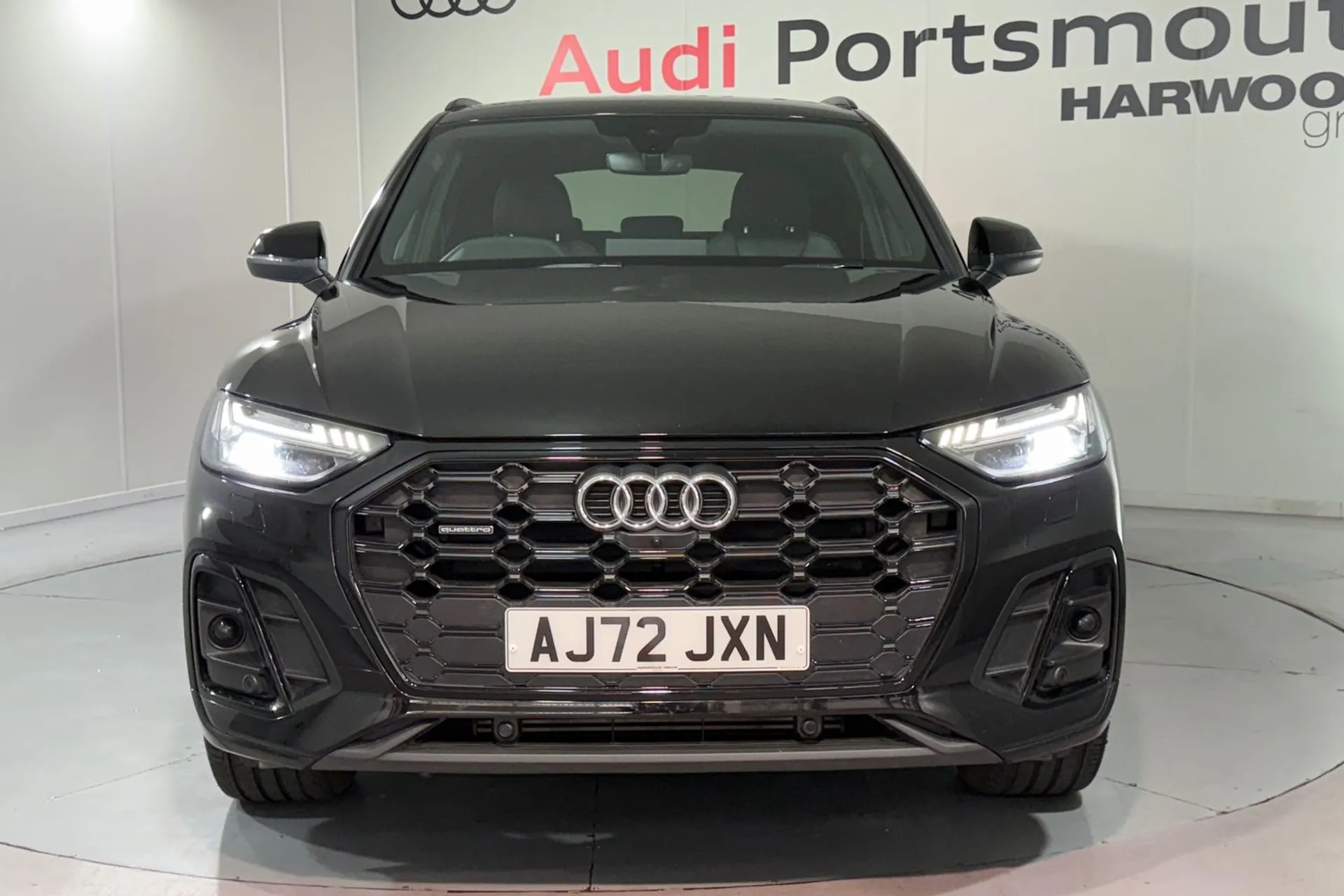 Audi Q5 thumbnail image number 12