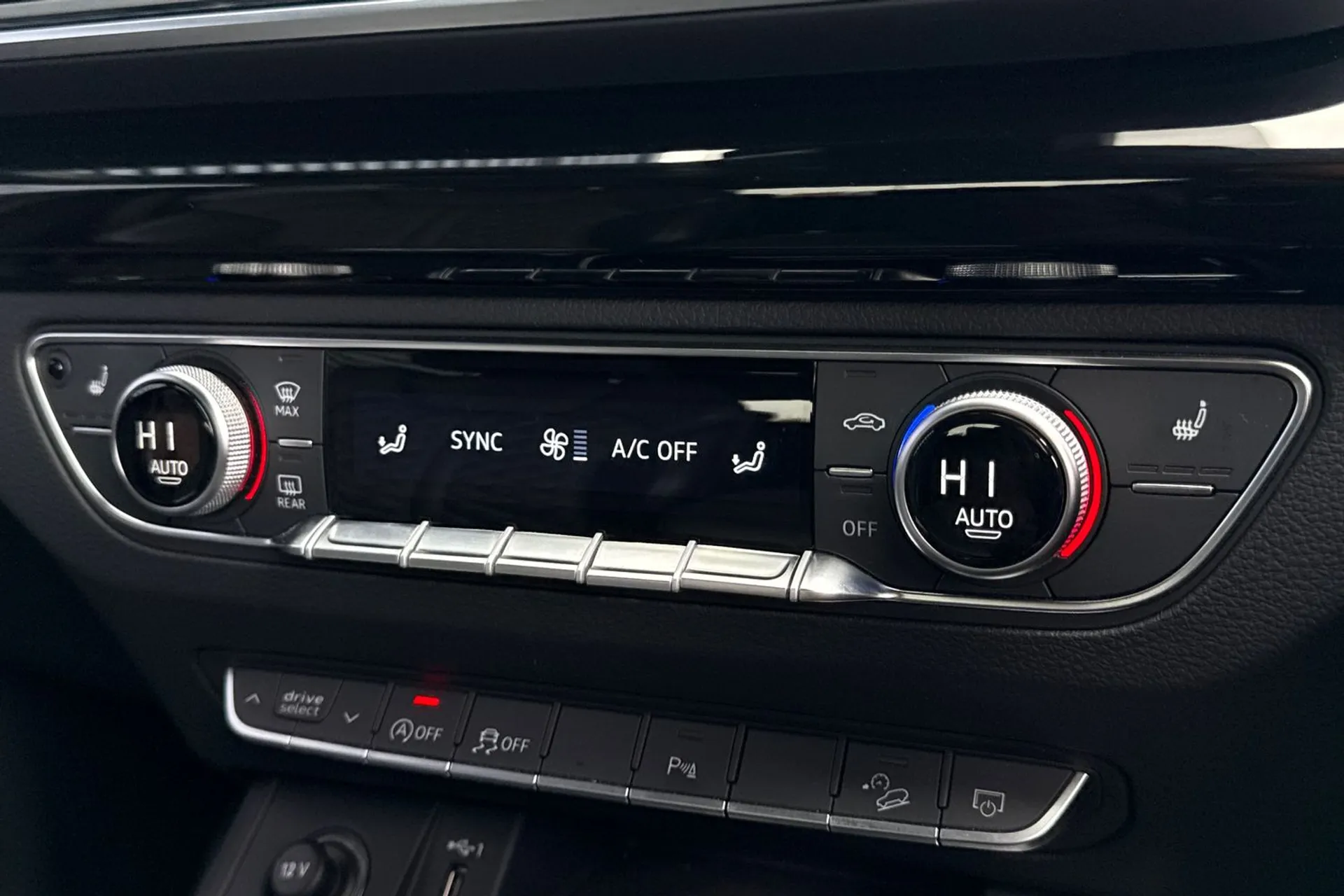 Audi Q5 thumbnail image number 41