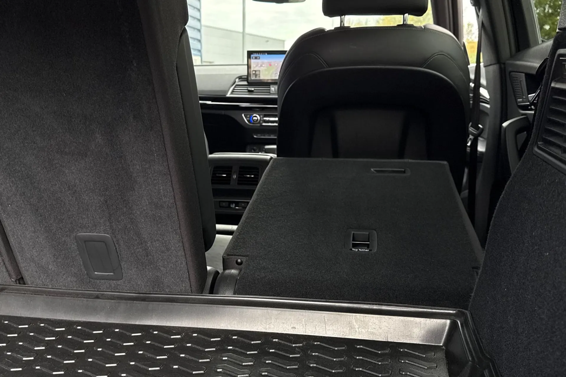 Audi Q5 thumbnail image number 21