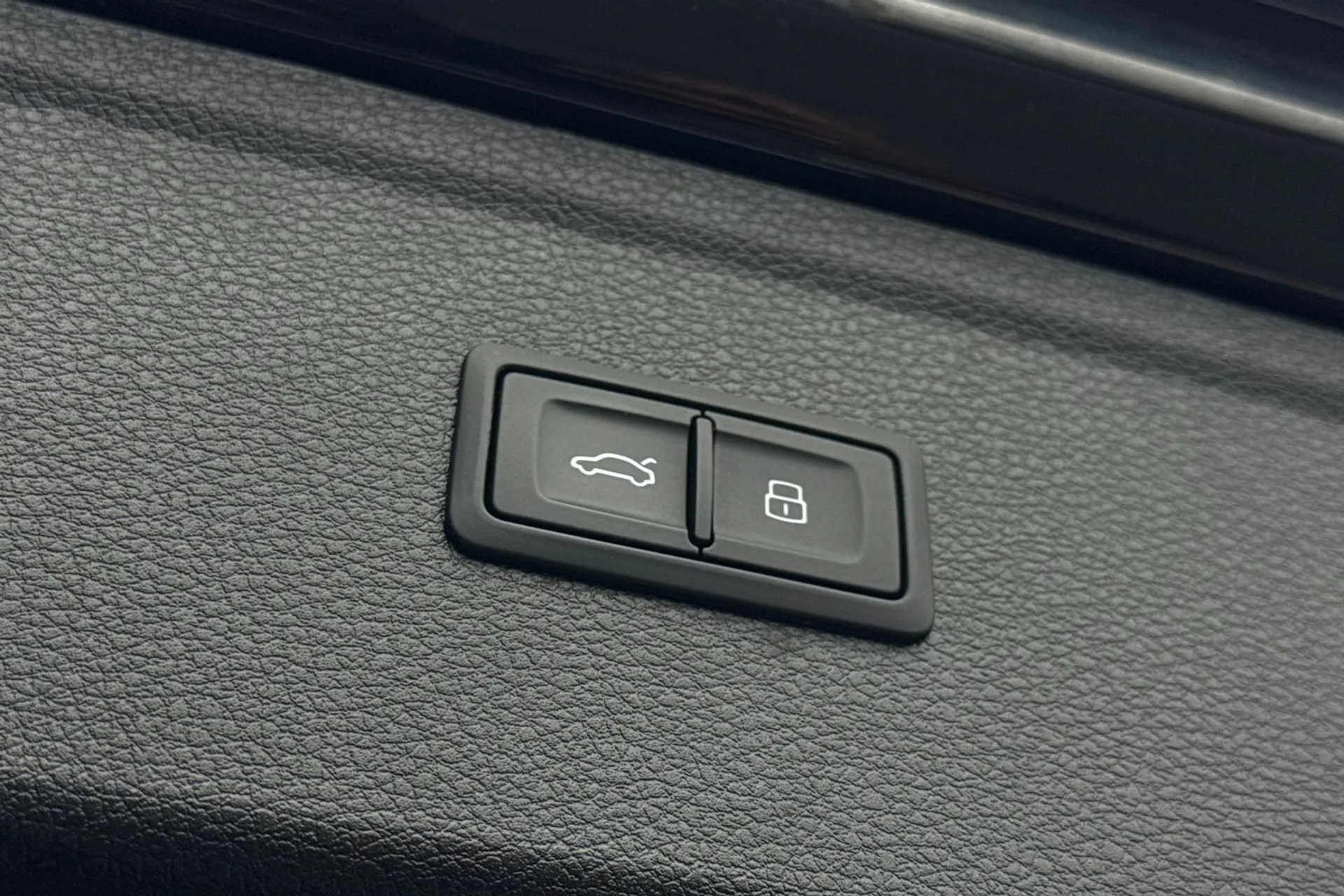 Audi Q5 thumbnail image number 20