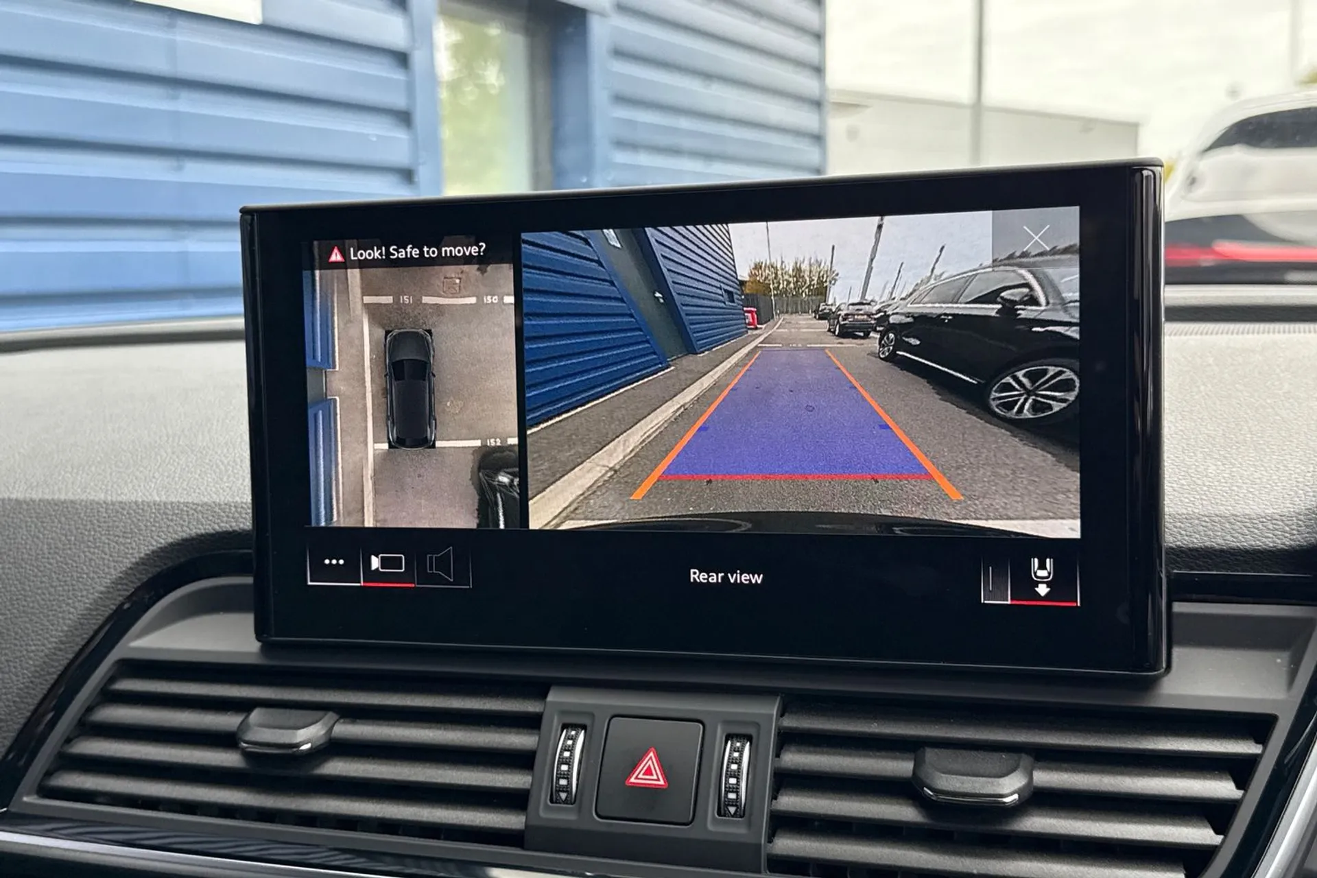 Audi Q5 thumbnail image number 5