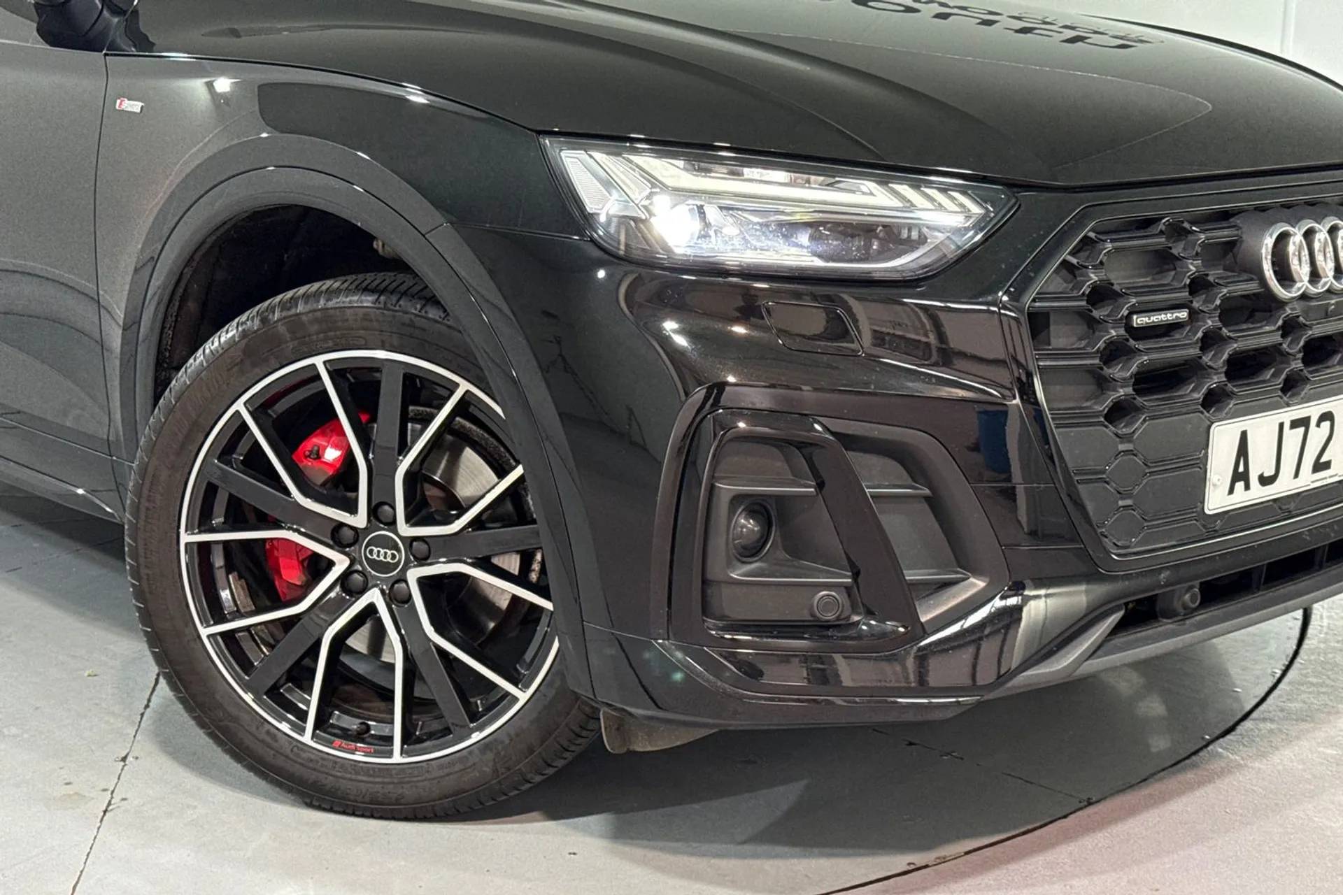 Audi Q5 thumbnail image number 6