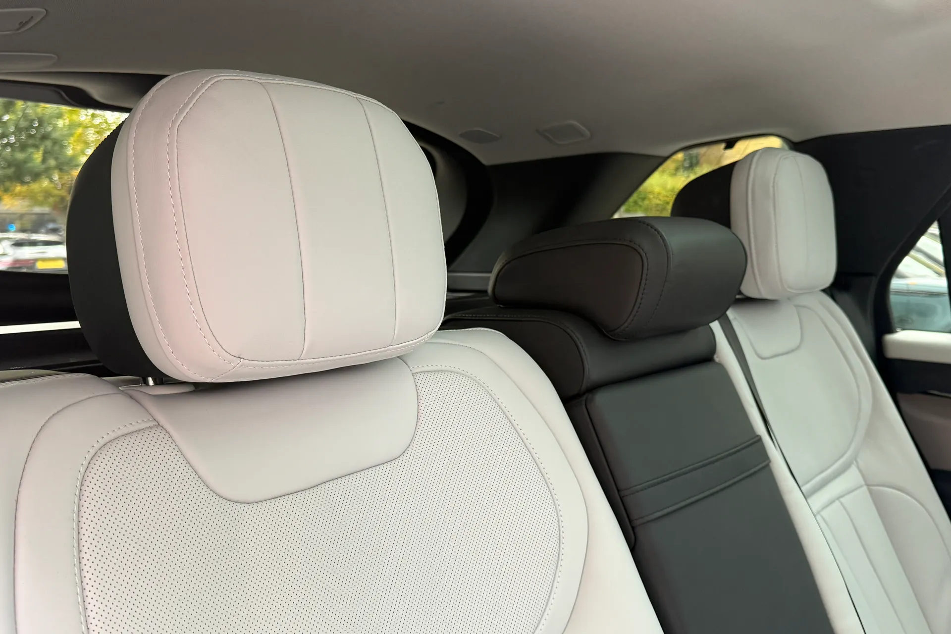 LAND ROVER RANGE ROVER SPORT thumbnail image number 34