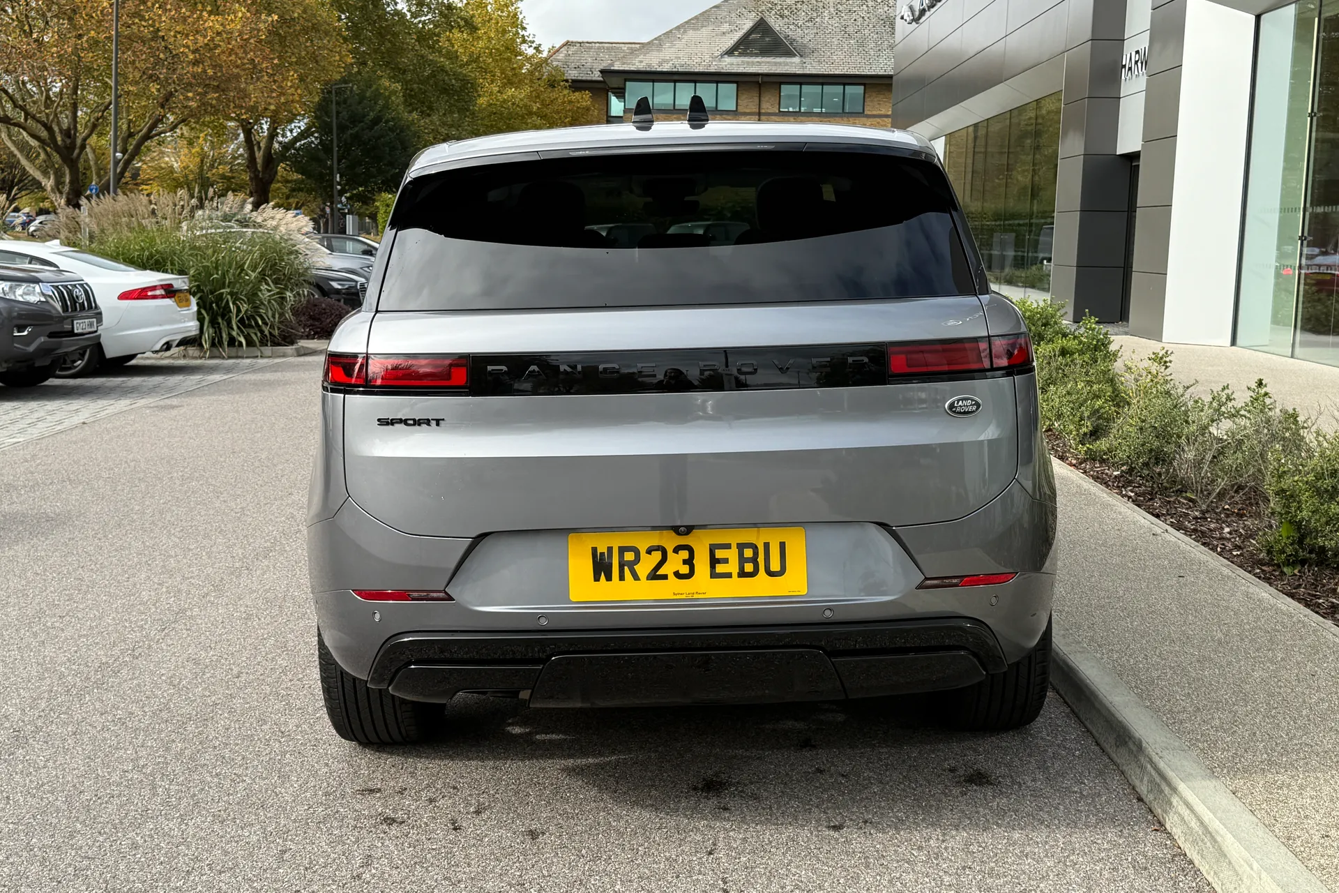 LAND ROVER RANGE ROVER SPORT thumbnail image number 17