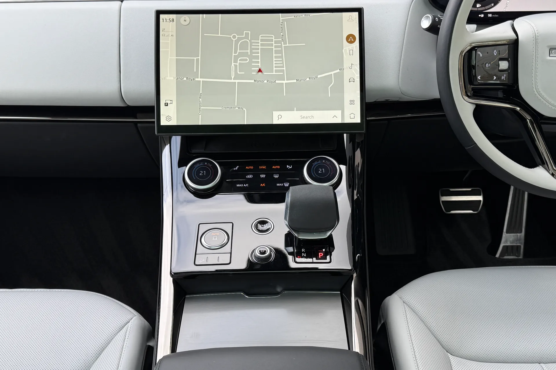 LAND ROVER RANGE ROVER SPORT thumbnail image number 26