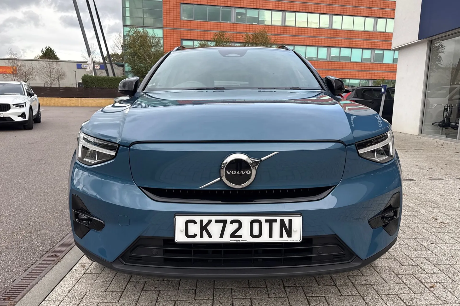 Volvo XC40 thumbnail image number 12