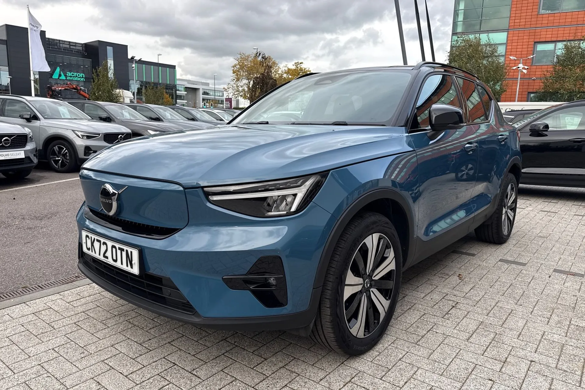 Volvo XC40 thumbnail image number 11