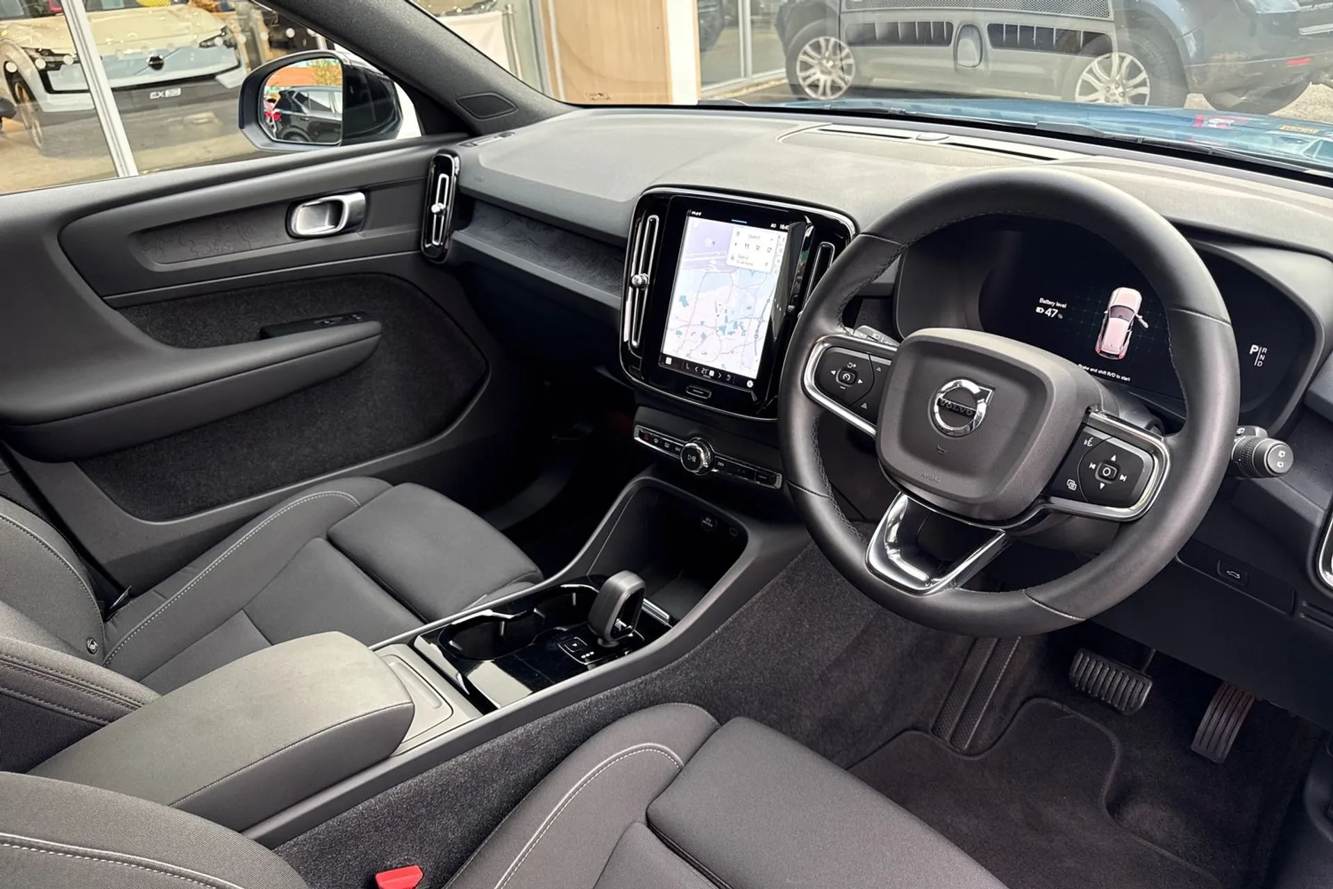 Volvo XC40 thumbnail image number 5