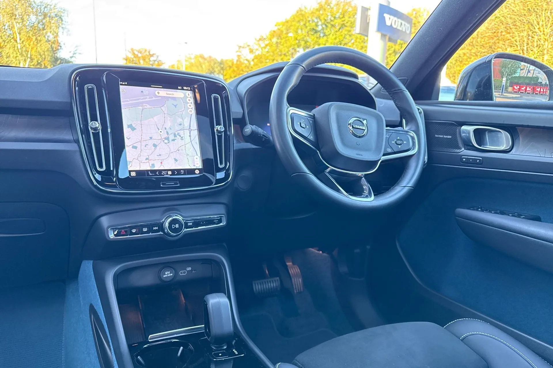 Volvo XC40 thumbnail image number 34